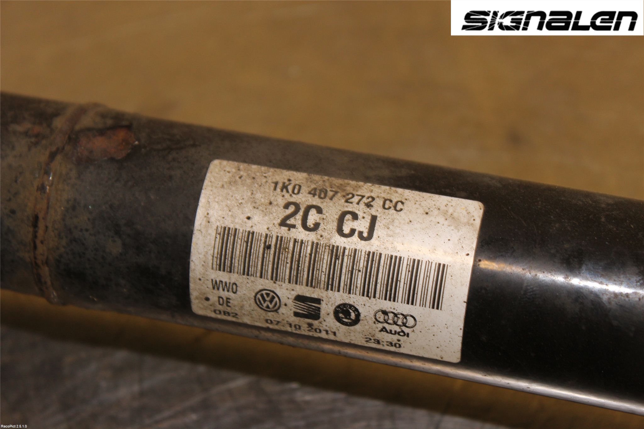 Volkswagen VW GOLF VI 09-13 Drivaxel Fram Höger