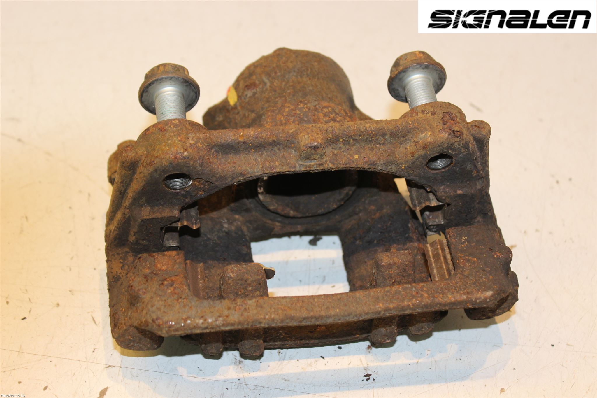 Volkswagen VW CRAFTER 06-16 Bromsok Bak Vänster