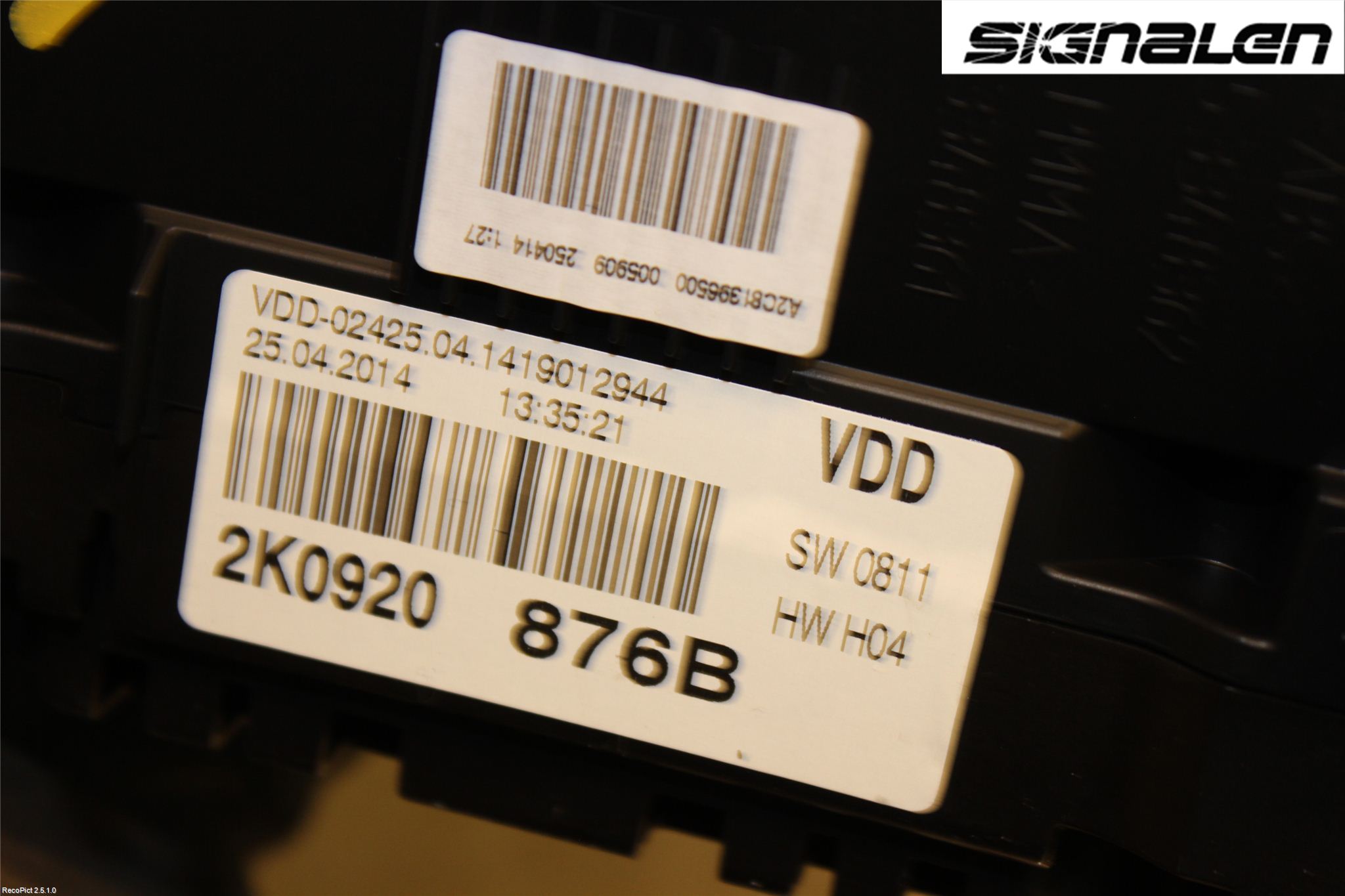 Volkswagen VW CADDY 11-15 Instrument Komb