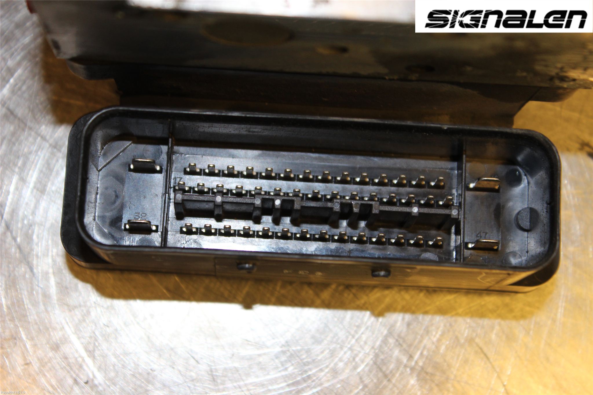 Kia SPORTAGE (JE) 05-10 Abs Hydraulaggregat