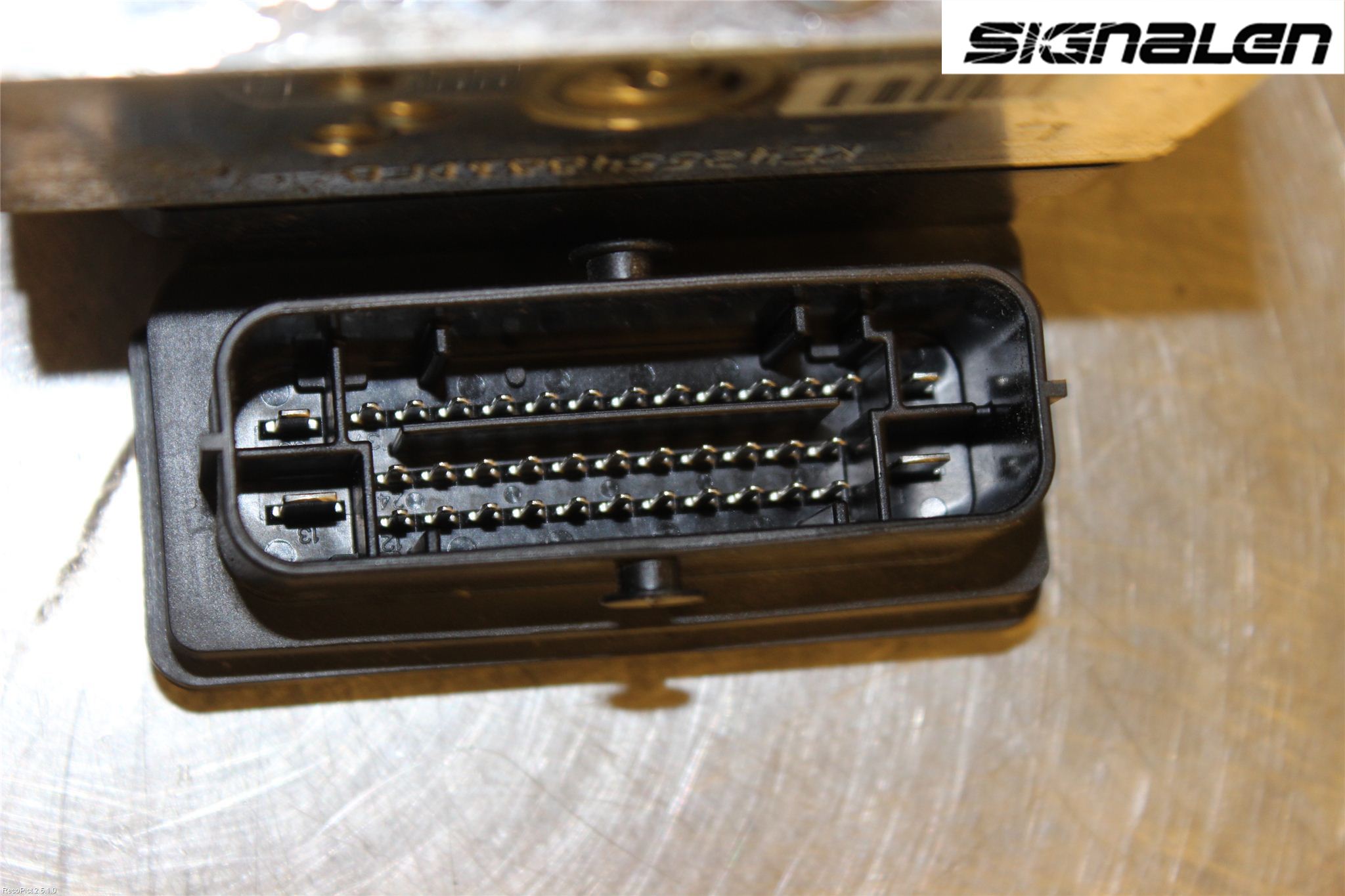 Volkswagen VW PASSAT 15-19 Abs Hydraulaggregat