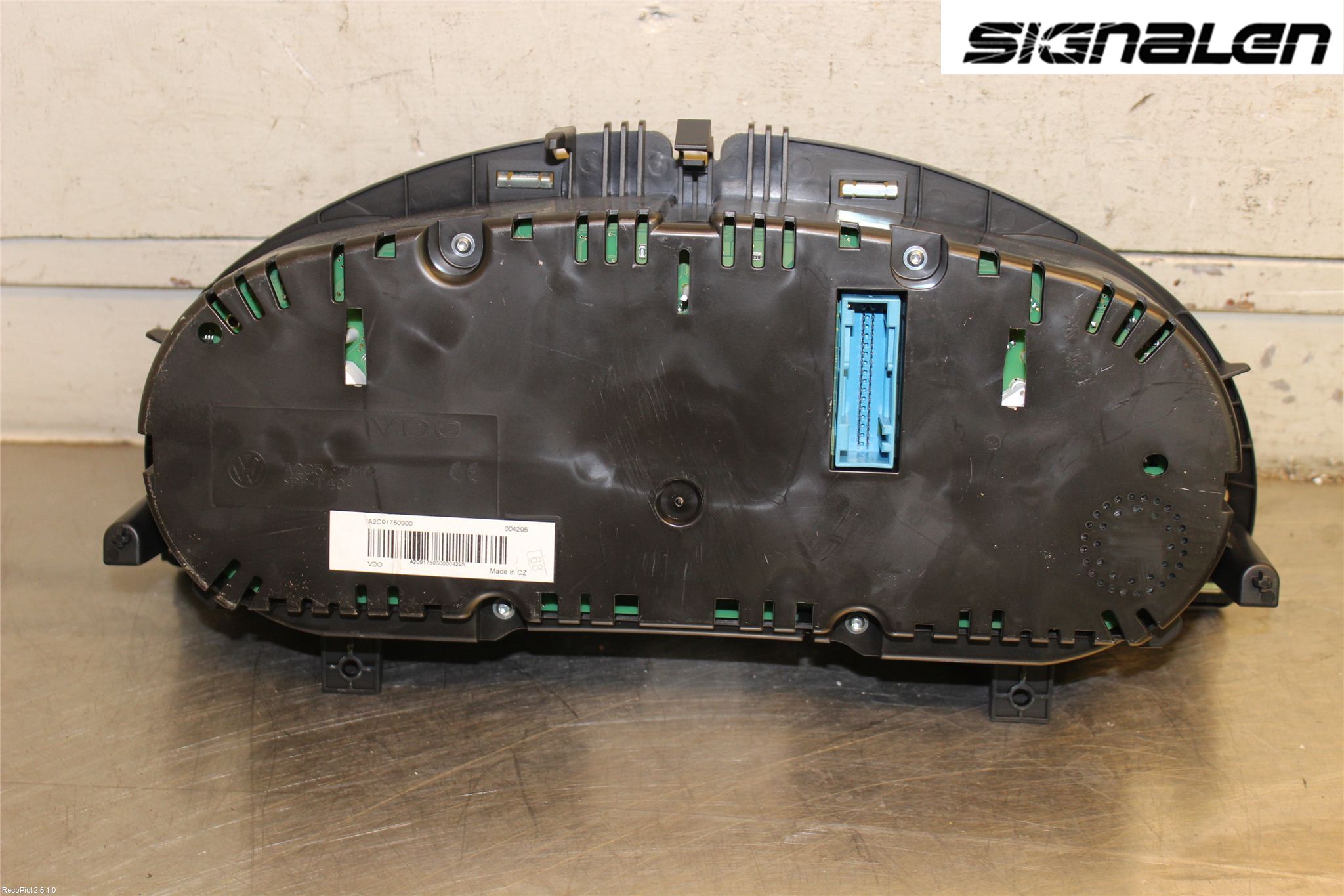 Volkswagen VW PASSAT 15-19 Instrument Komb