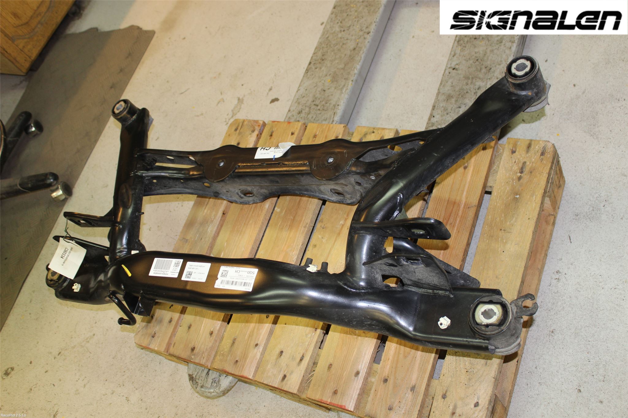 Volkswagen VW GOLF / E-GOLF VII 13-20 Bakaxelbalk