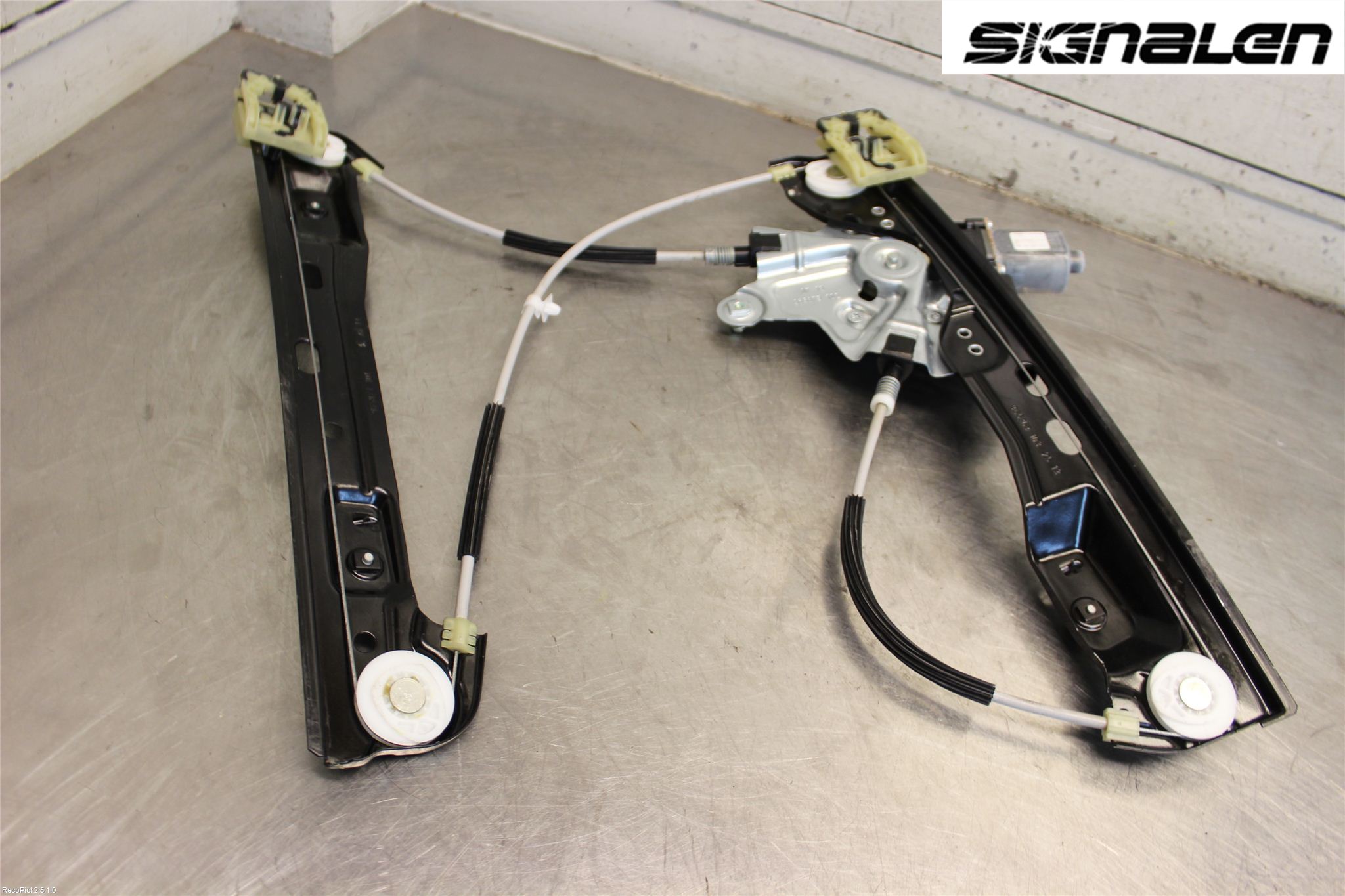 Opel INSIGNIA 09-16 Fönsterhiss El Kompl