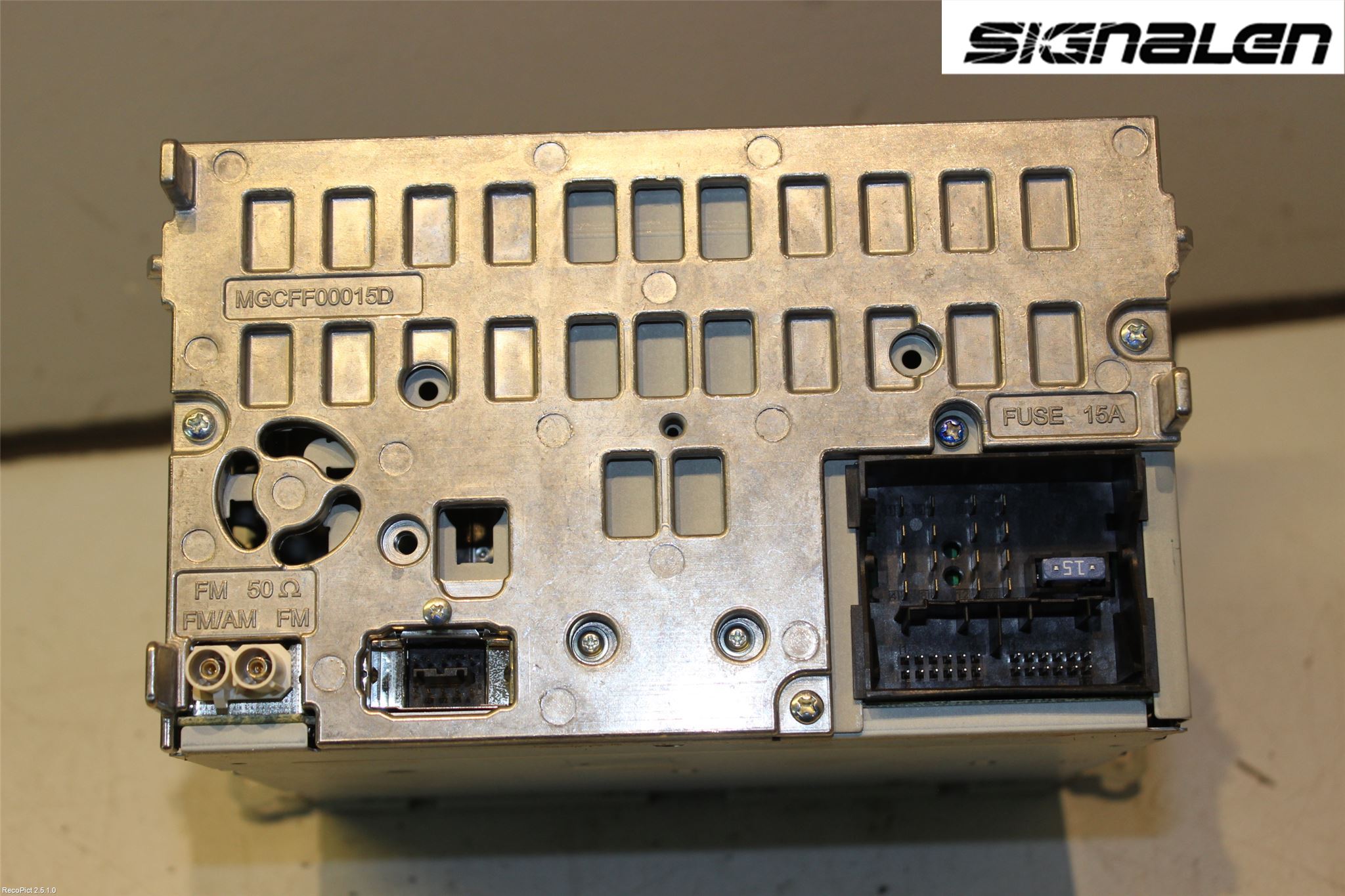 Audi A4/S4 08-11 Radio