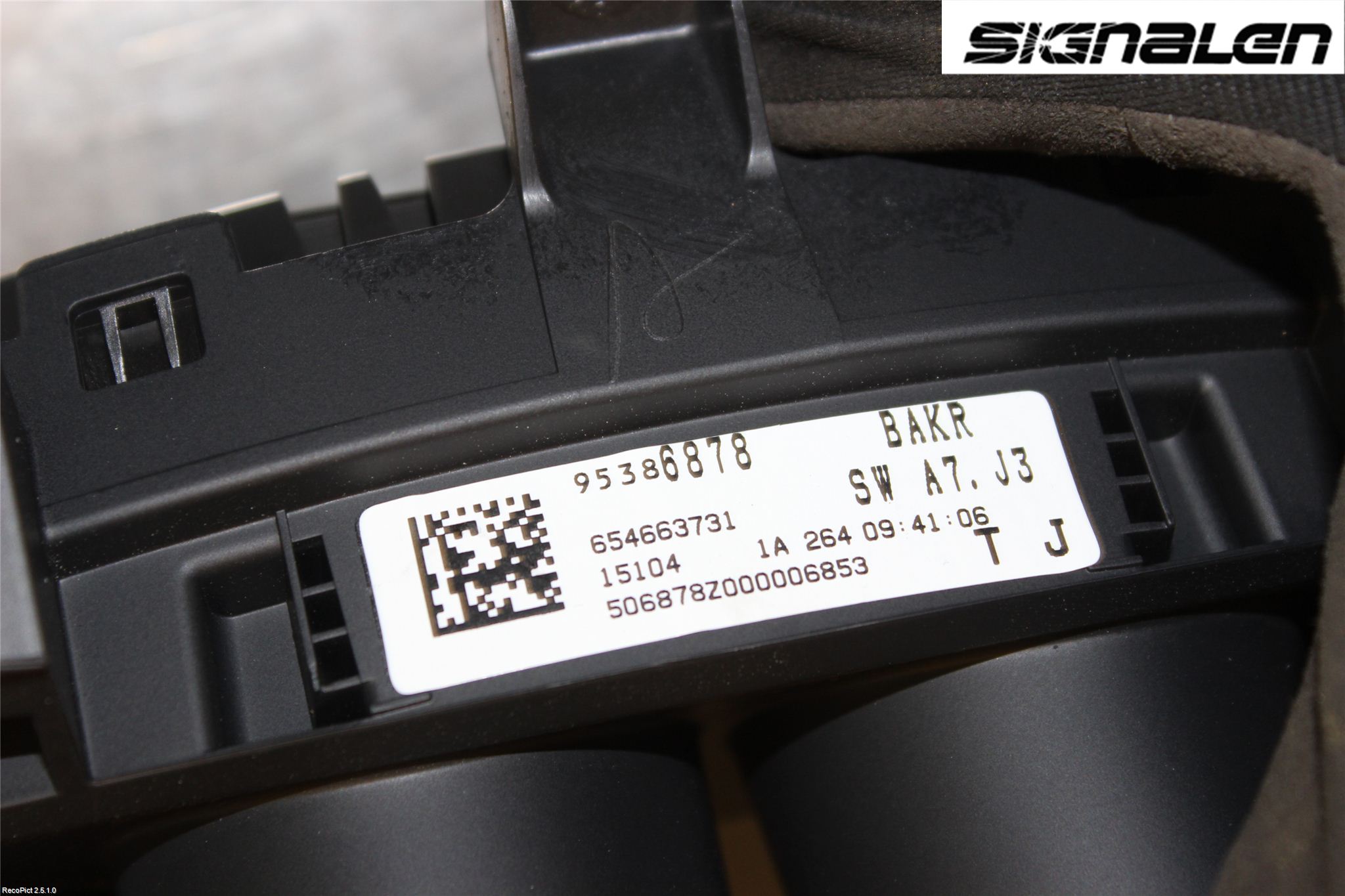 Opel MOKKA 13-20 Instrument Komb