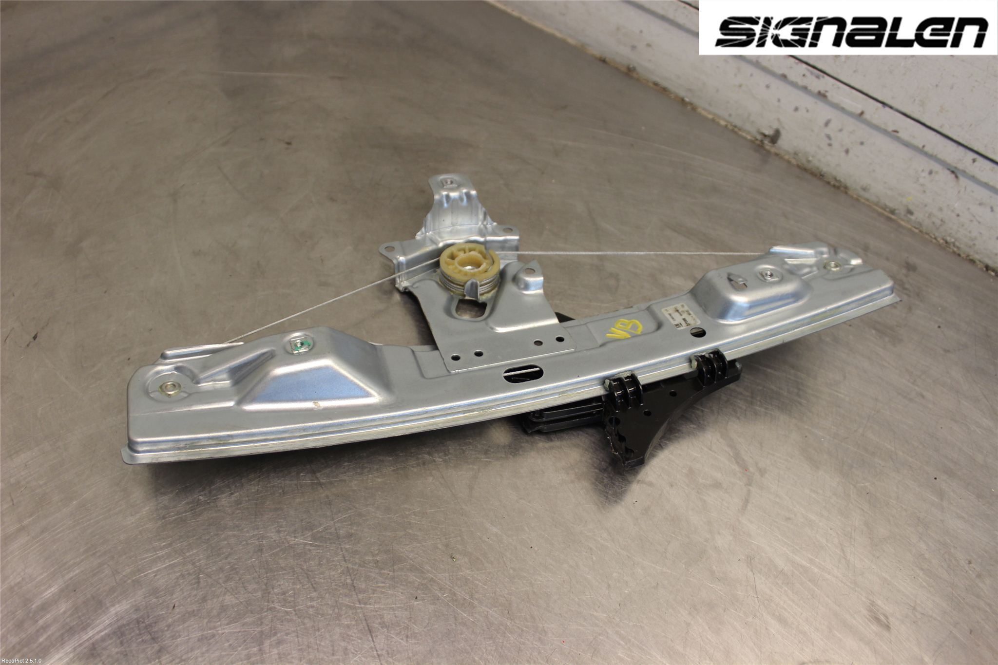 Opel INSIGNIA 09-16 Fönsterhissmekanism