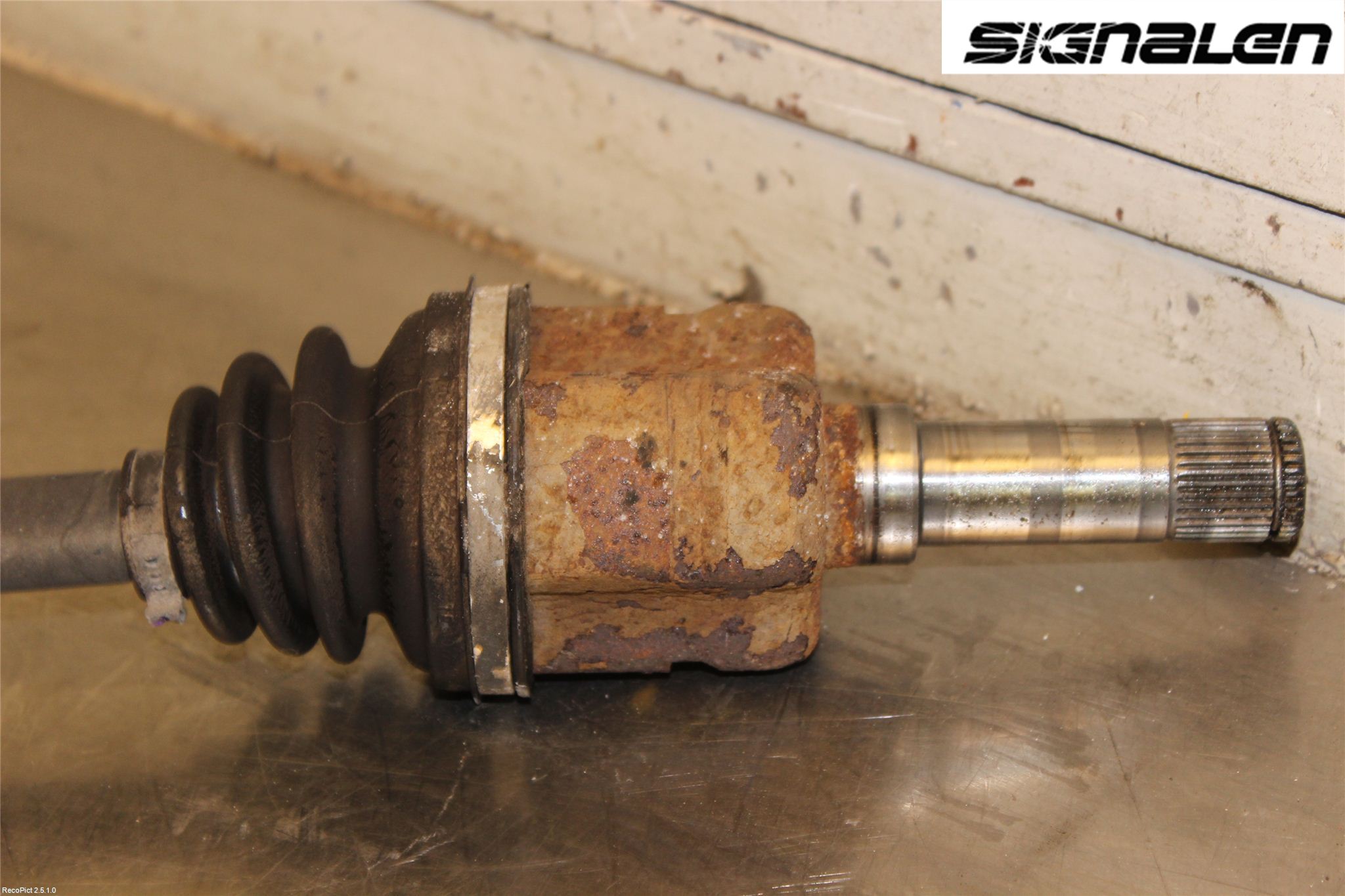 Opel INSIGNIA 09-16 Drivaxel Bak Höger