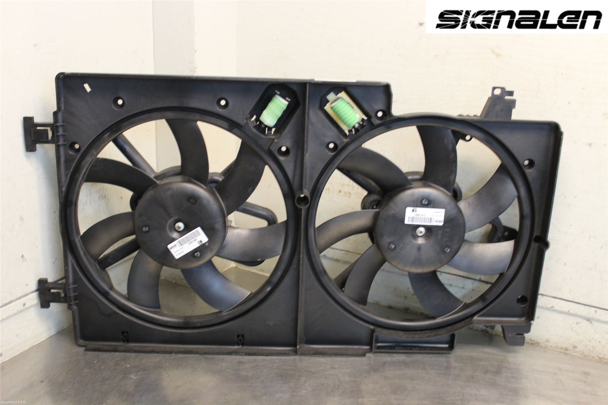 Opel MERIVA B 10-17 Kylfläkt El