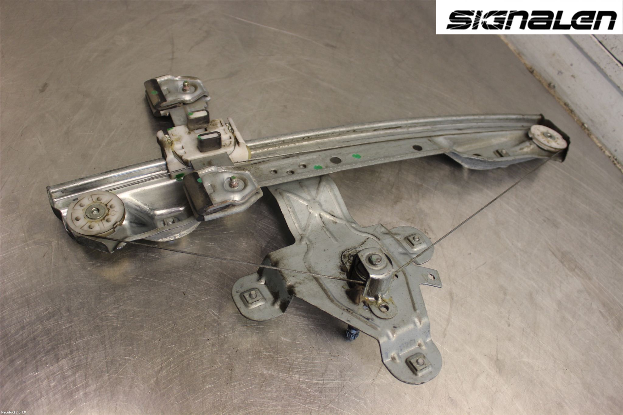 Opel MERIVA B 10-17 Fönsterhissmekanism