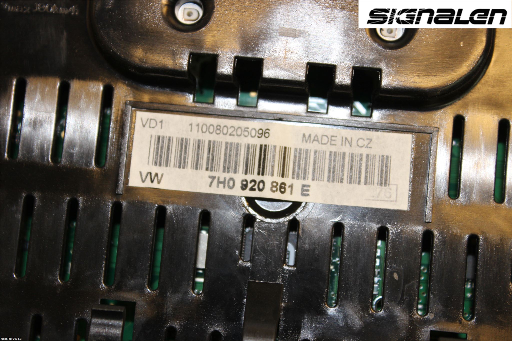 Volkswagen VW TRANSP/CARAVELLE (T5) 04-15 Instrument Komb