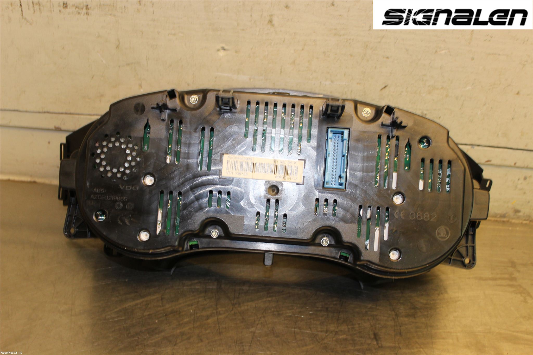 Skoda SUPERB 09-15 Instrument Komb