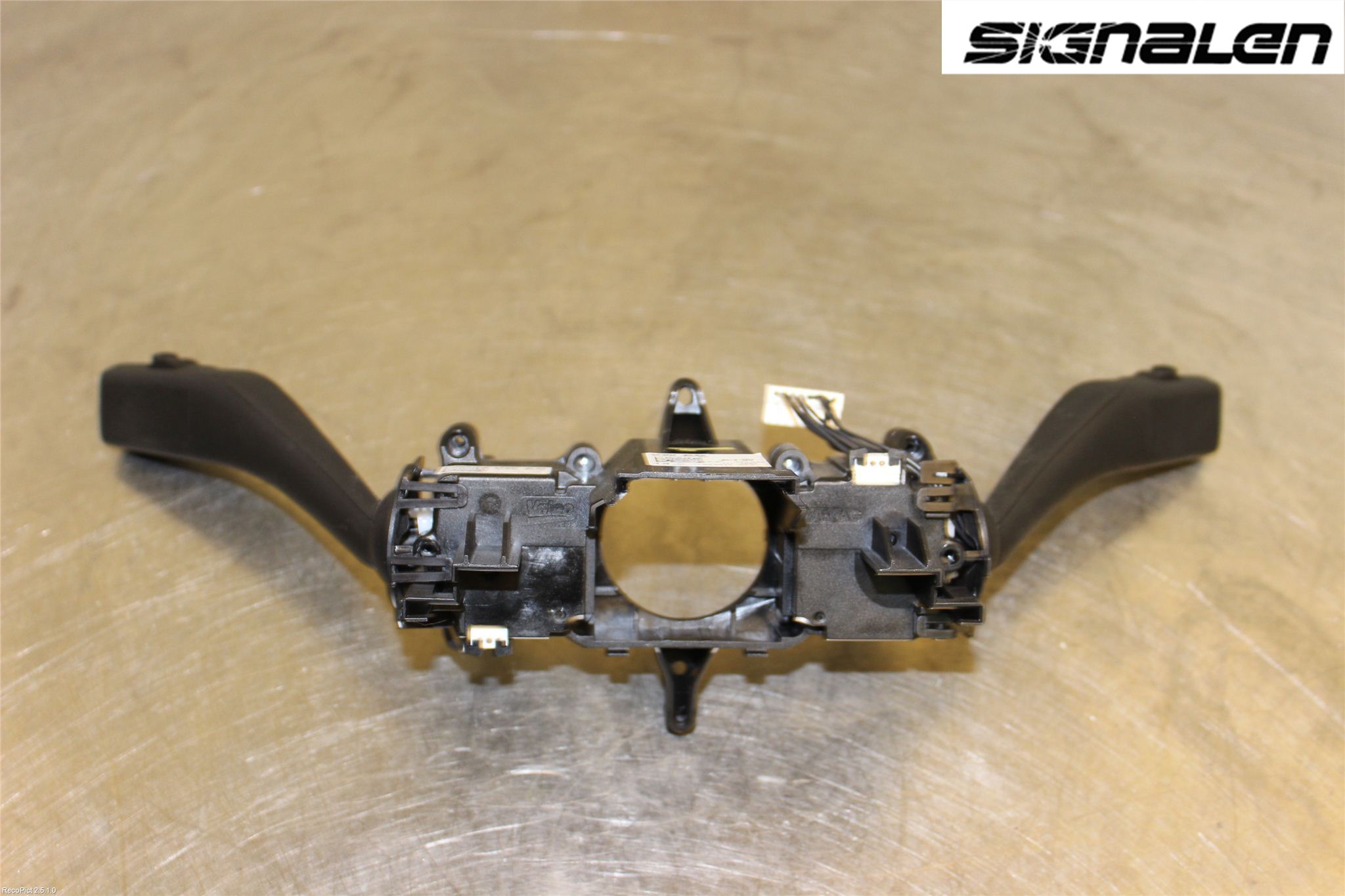 Skoda SUPERB 09-15 Spakcentral