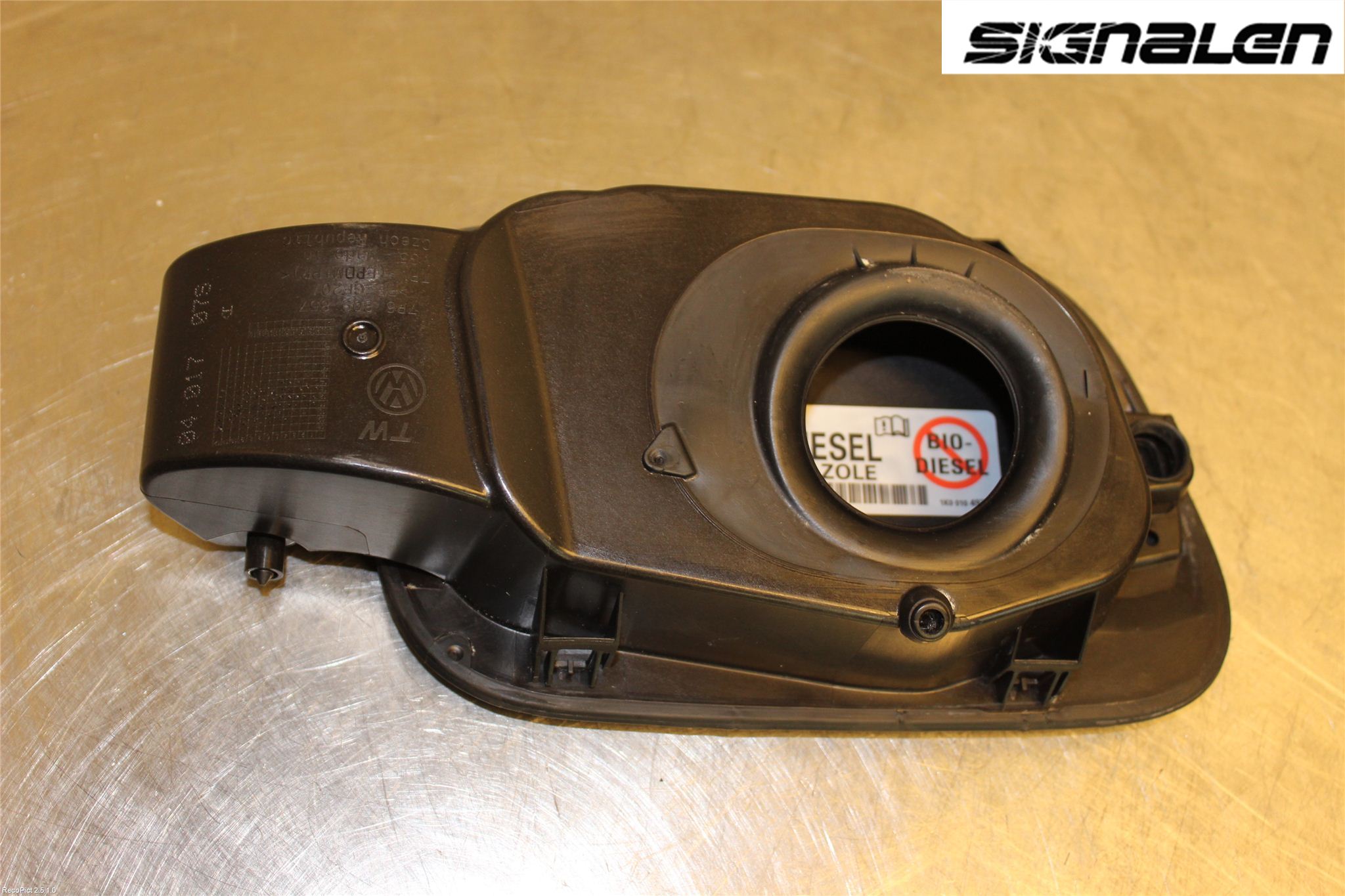 Volkswagen VW TOUAREG 7L 03-10 Tanklucka