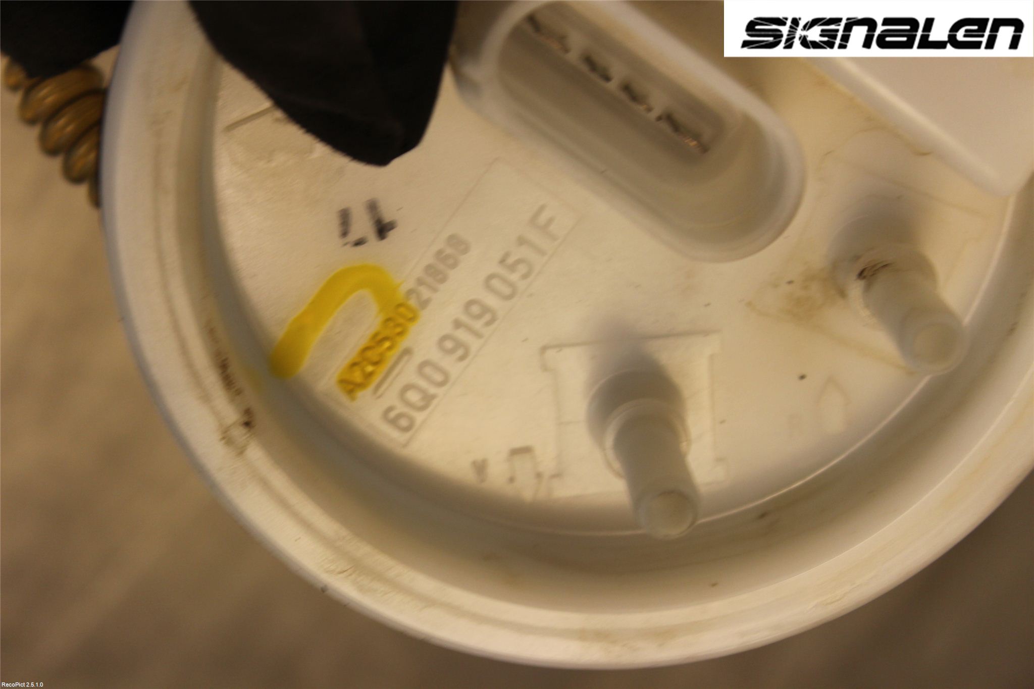 Skoda FABIA 07-14 Bränslepump El