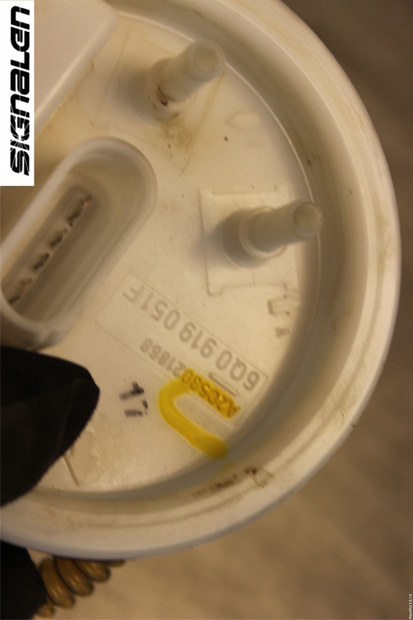 Skoda FABIA 07-14 Bränslepump El