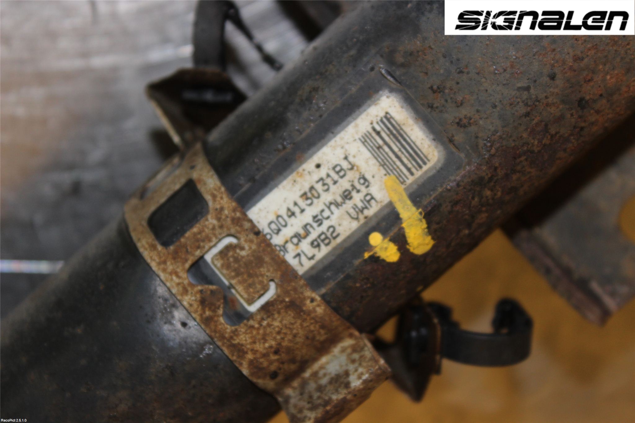 Skoda FABIA 07-14 Fjäderben Fram Vänster