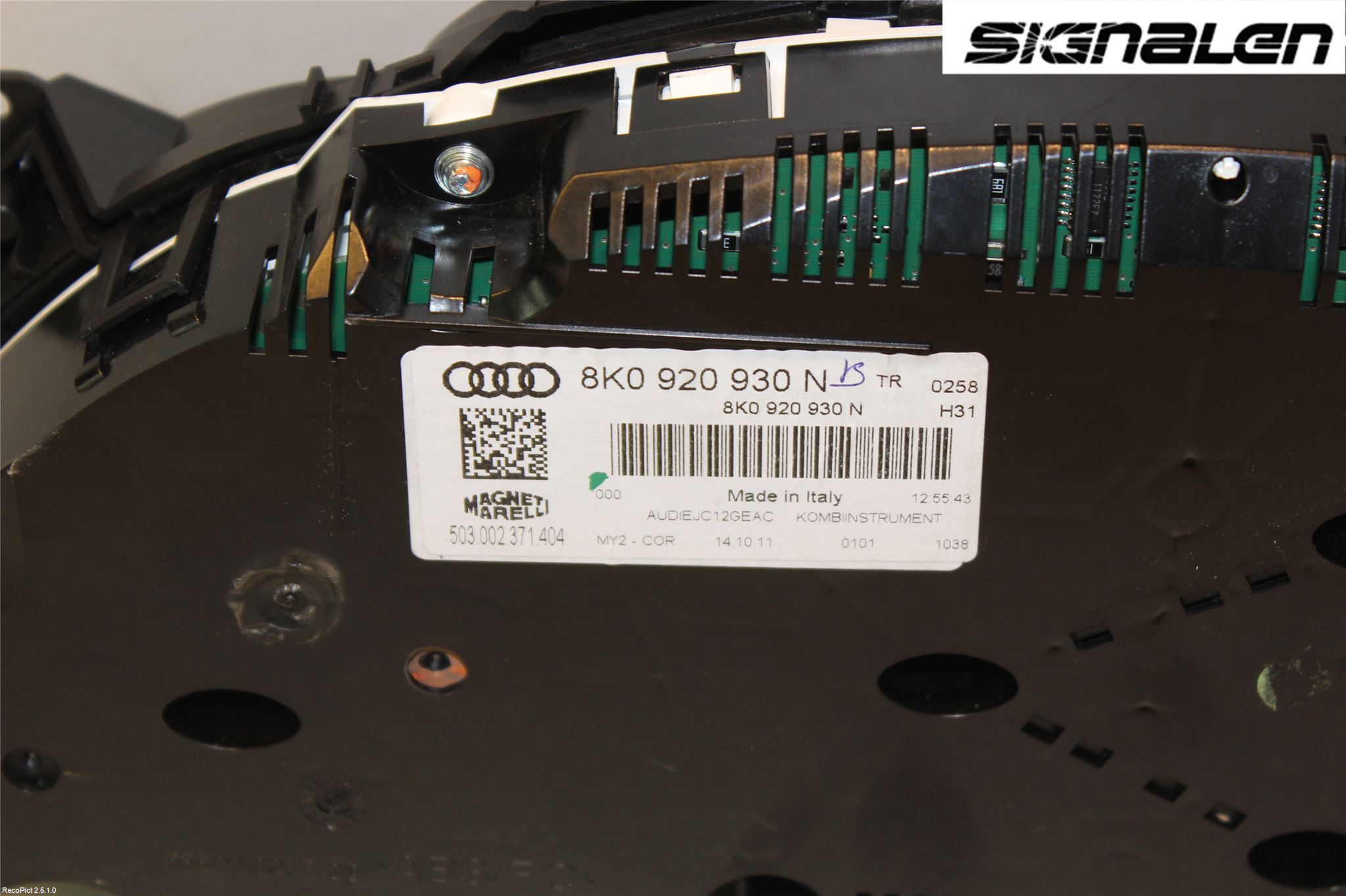Audi A4/S4 08-11 Instrument Komb