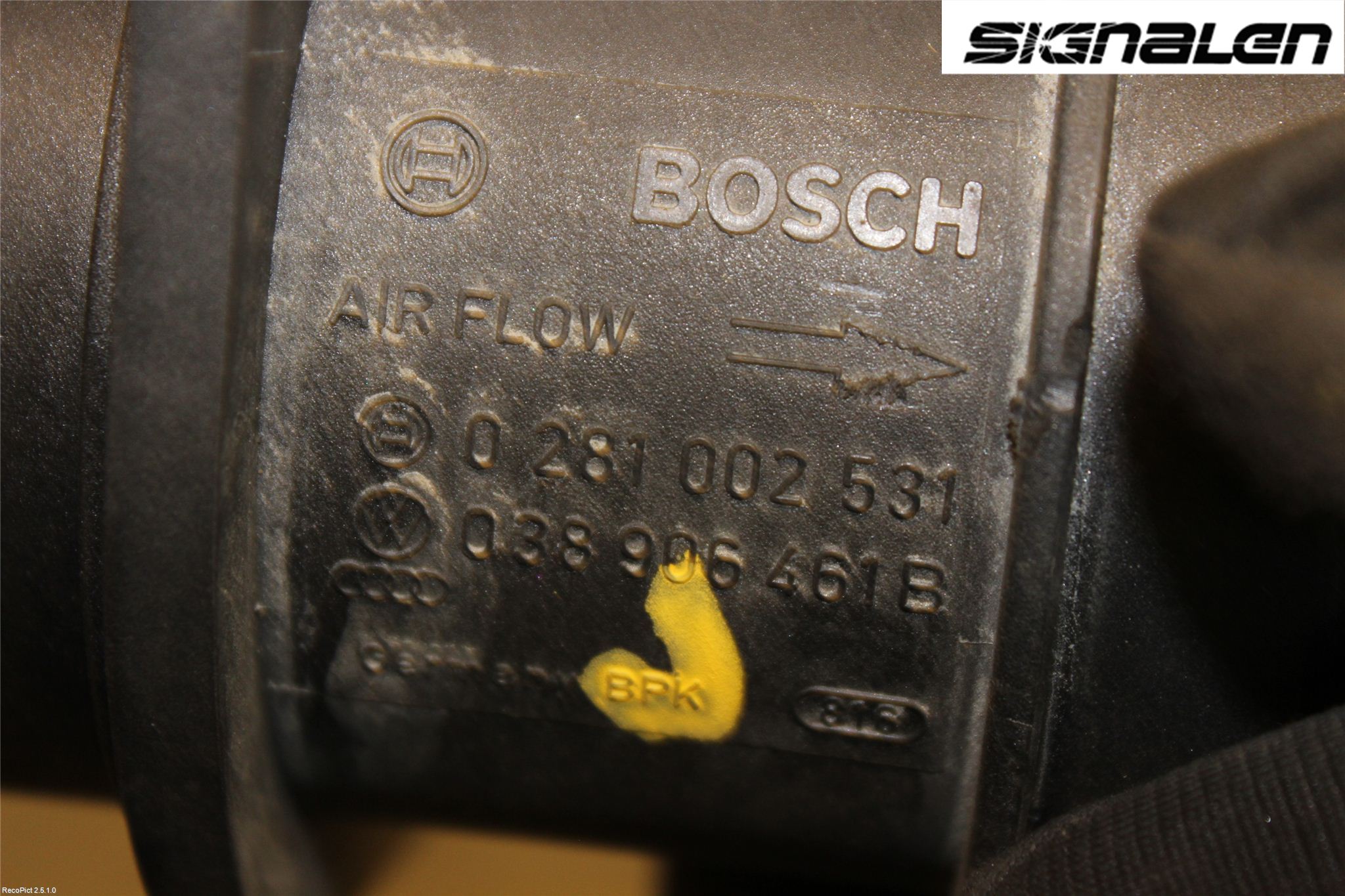 Volkswagen VW CADDY      04-10 Injluftmassamätare