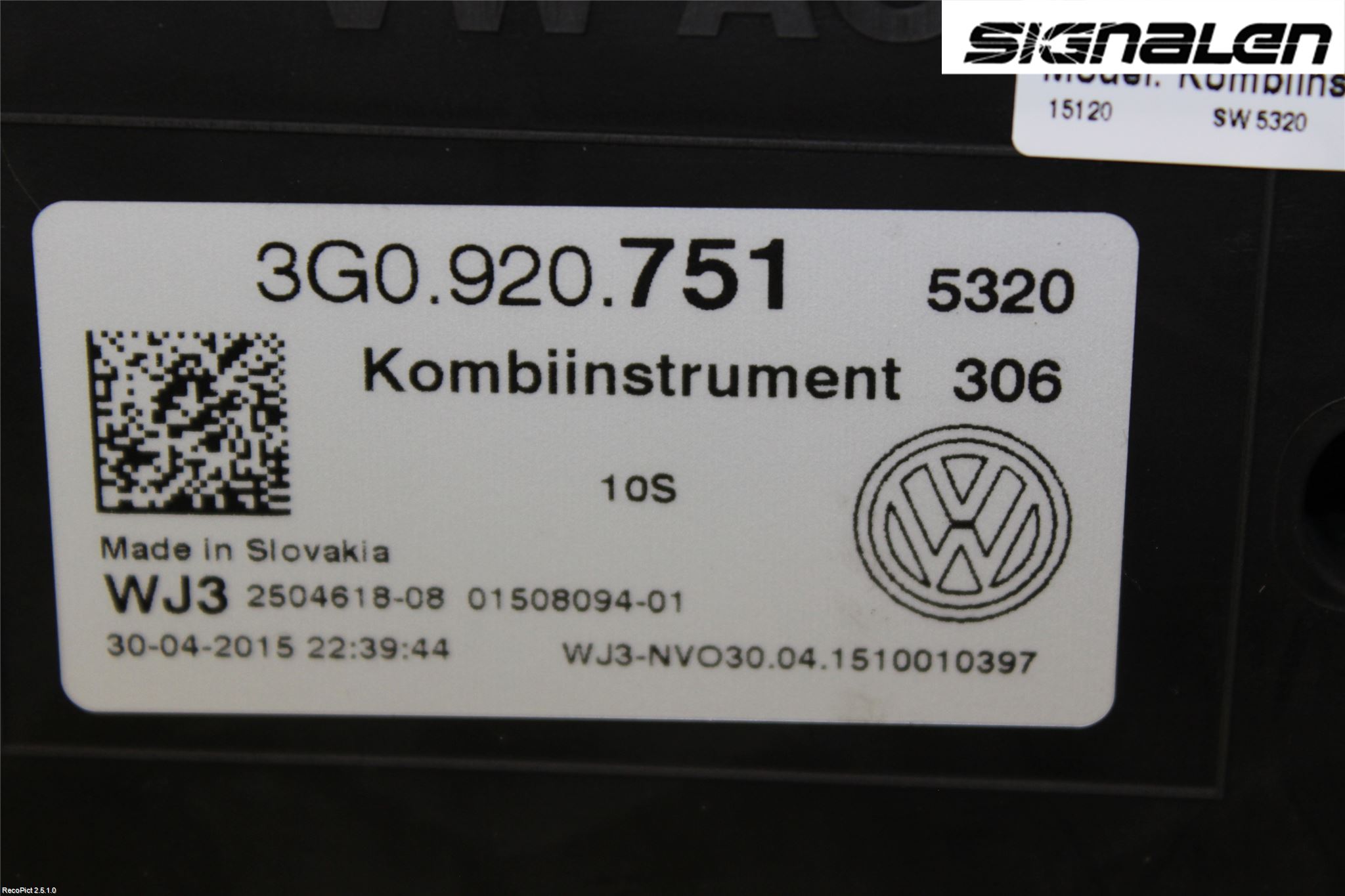 Volkswagen VW PASSAT 15-19 Instrument Komb