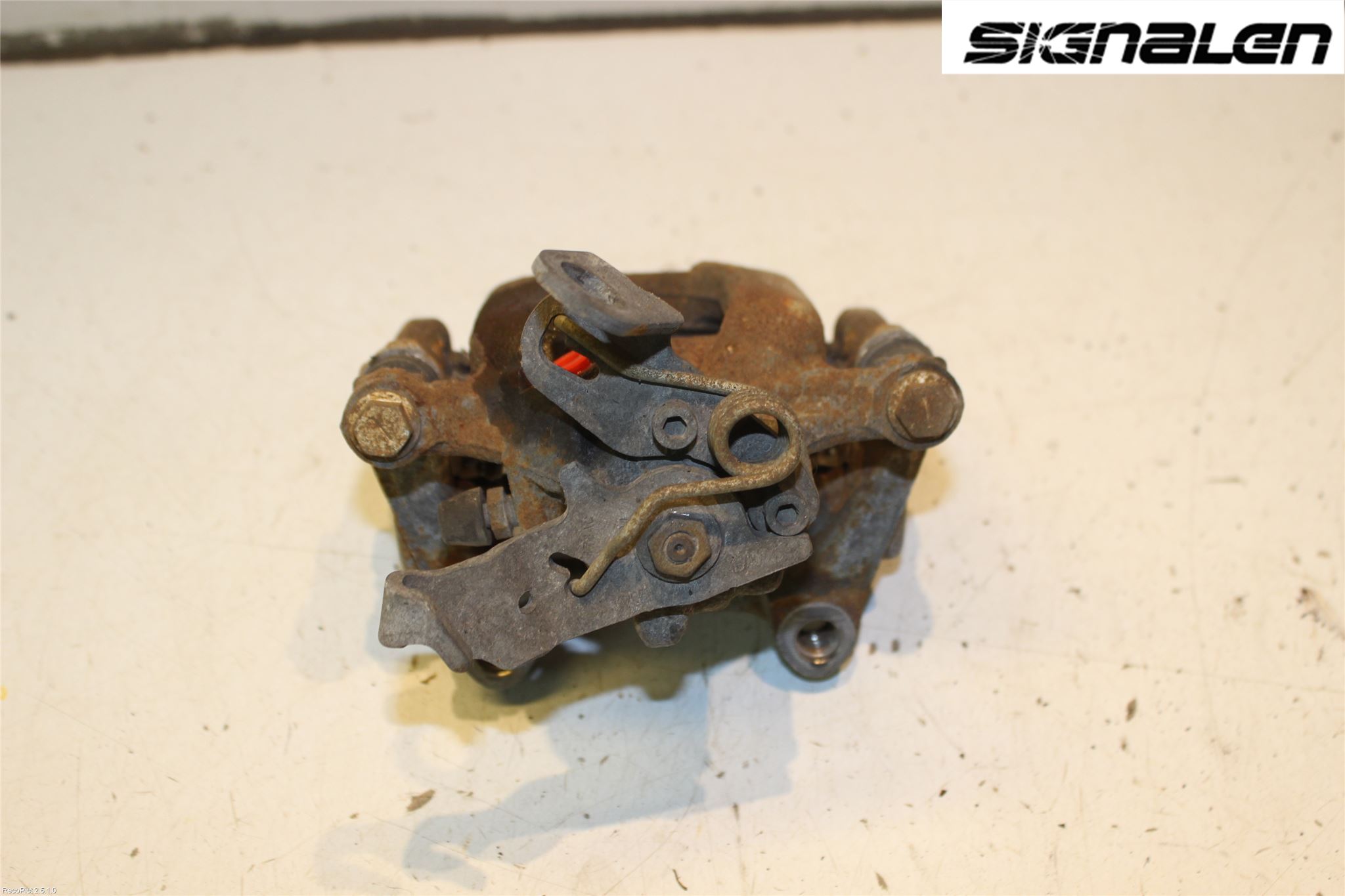 Volkswagen VW TOURAN 10-15 Bromsok Bak Vänster