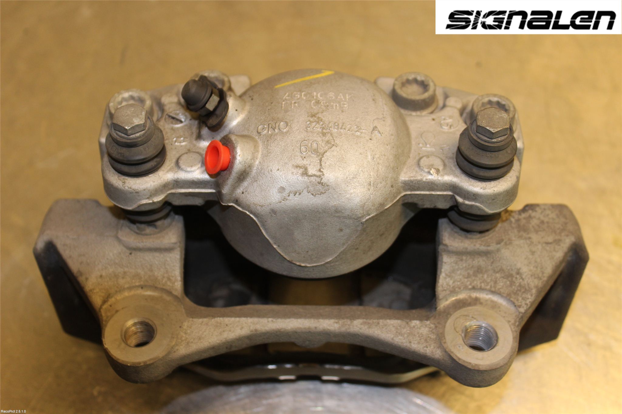 Audi A6/S6 4G 11-18 Bromsok Fram Höger