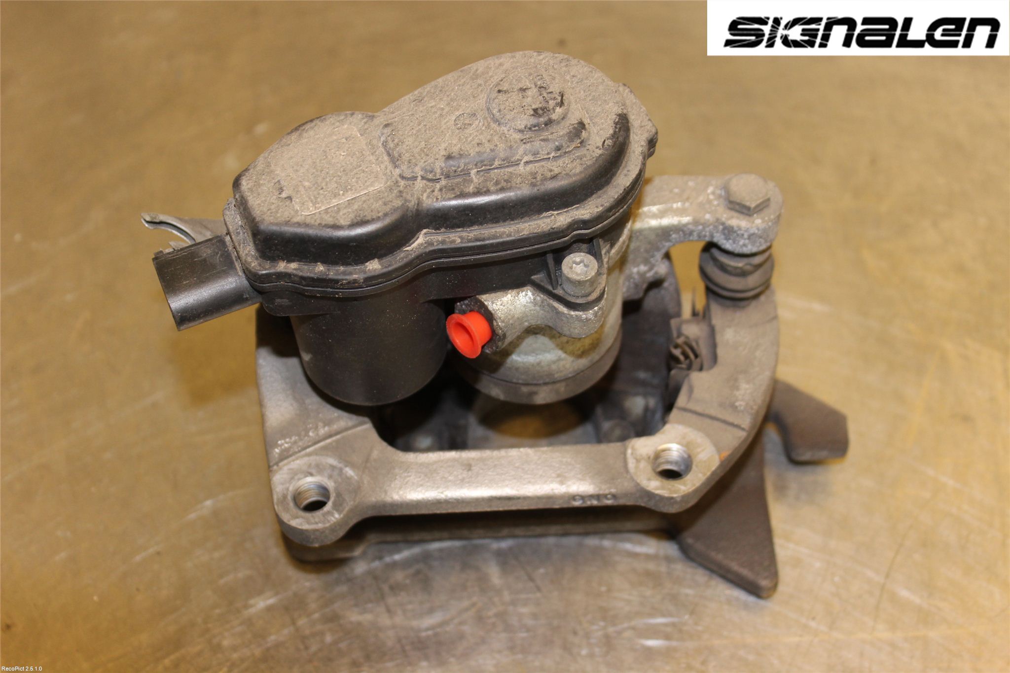 Audi A6/S6 4G 11-18 Bromsok Bak Vänster