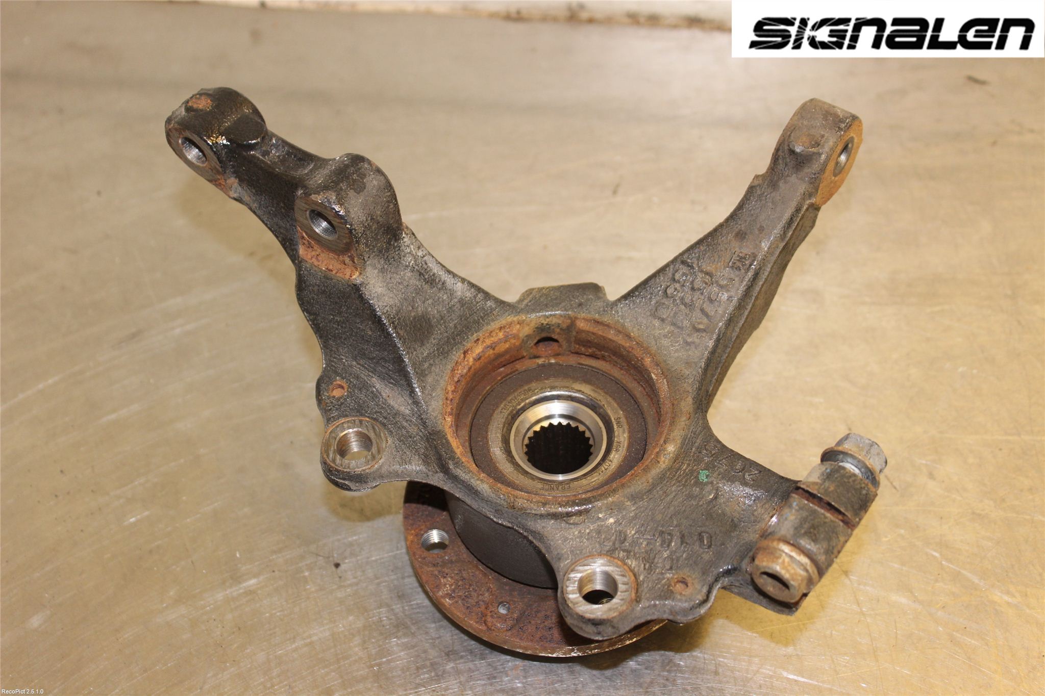 Opel CORSA D 07-14 Styrspindel Lagerhus Hö