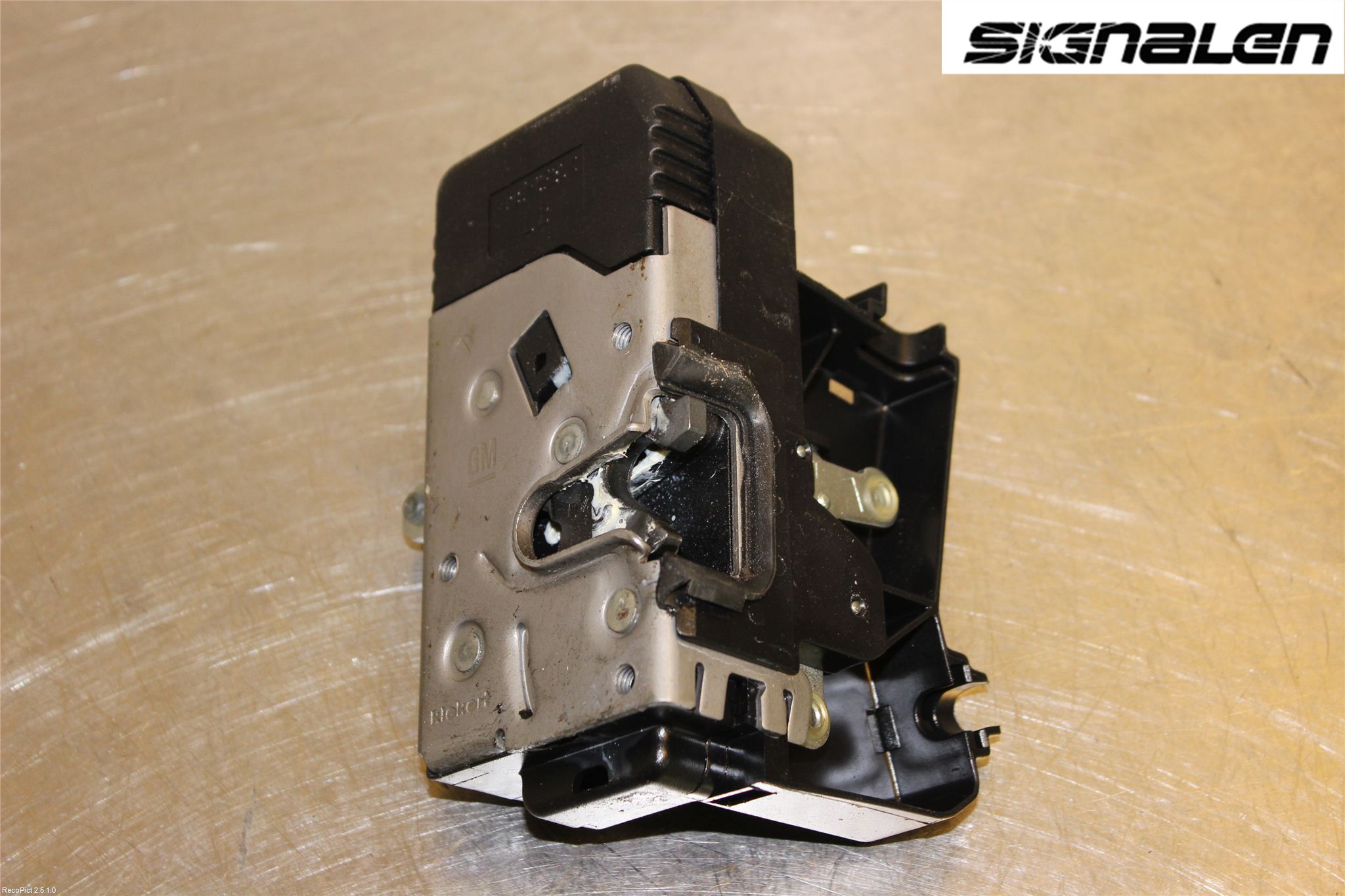 Renault TRAFIC   02-14 Låskista-Dörrlås