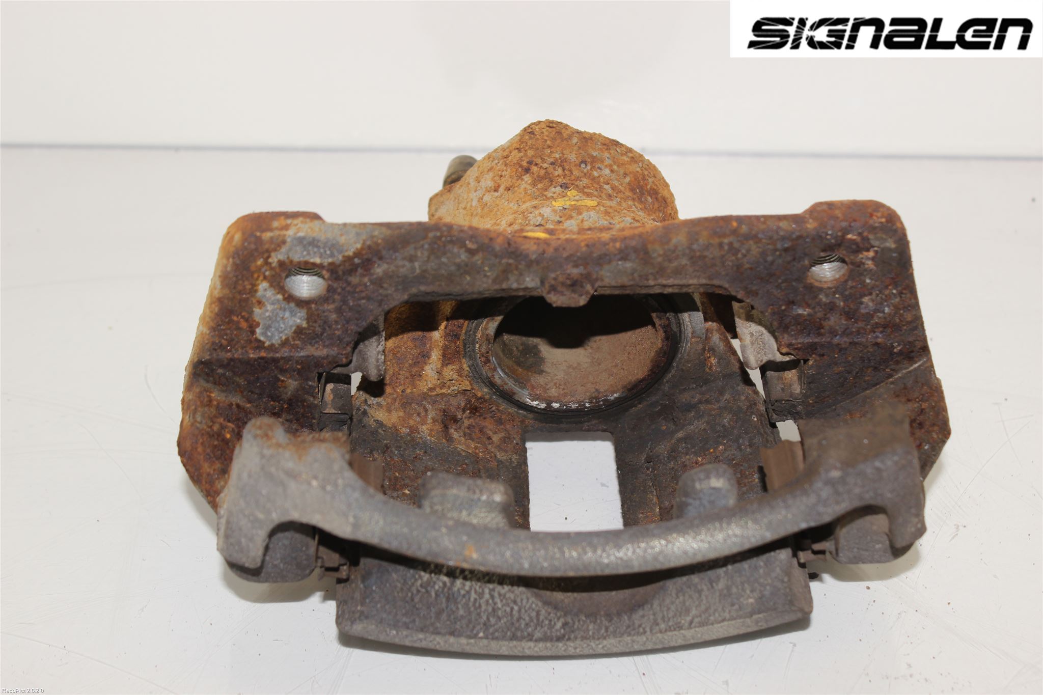 Toyota AURIS 10-12 Bromsok Fram Vänster