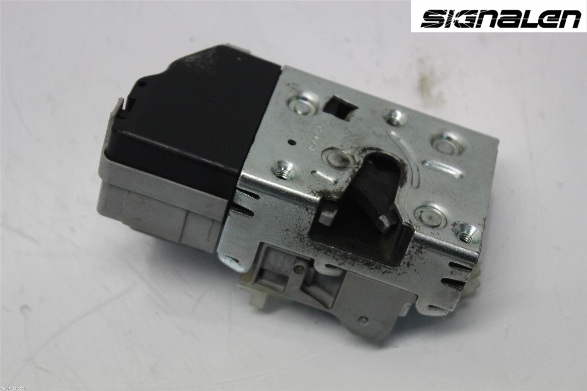 Citroen BERLINGO 03-07 Låskista-Dörrlås