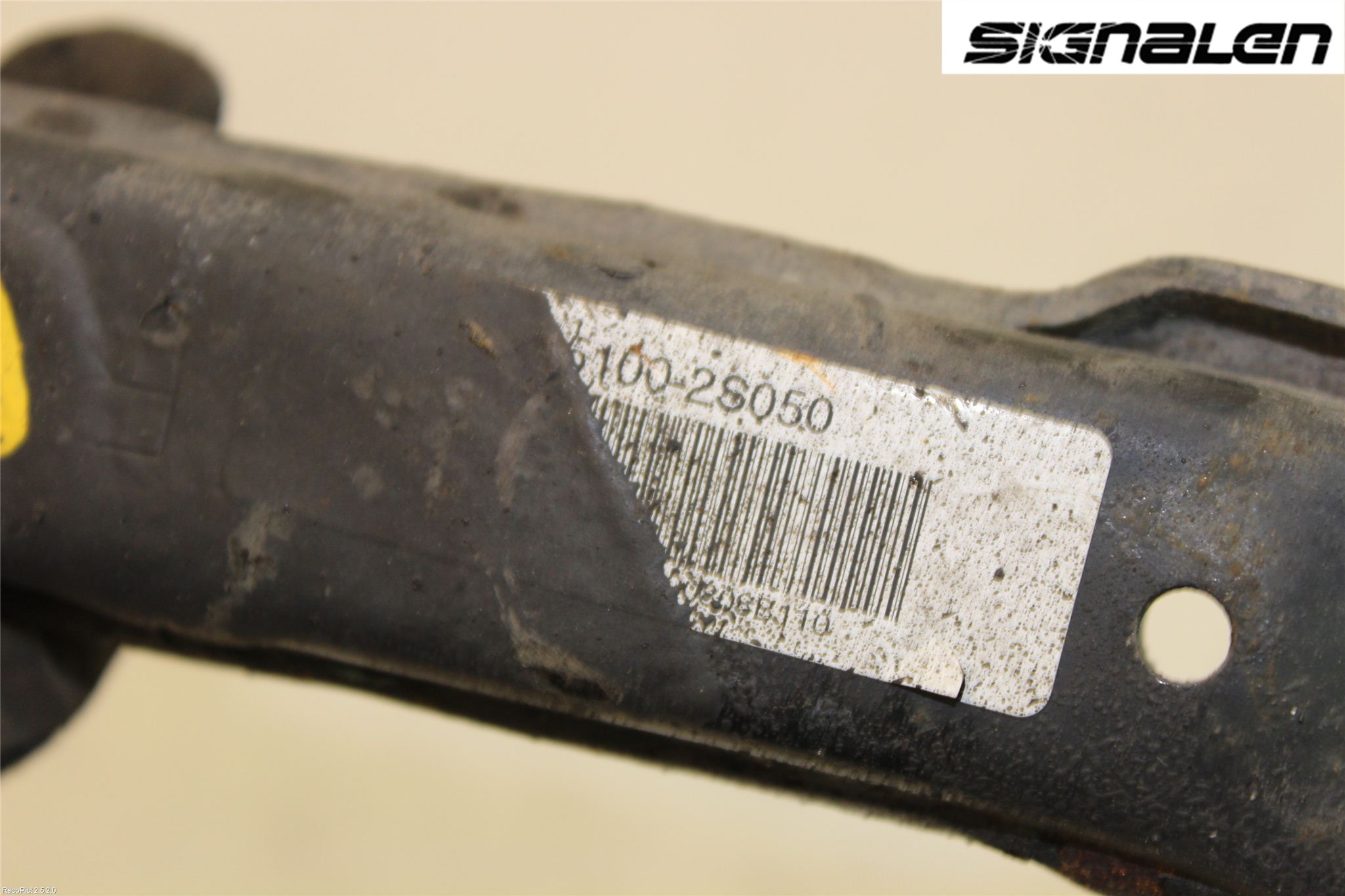 Kia SPORTAGE (SL) 11-15 Bärarm Bak Övre Höger
