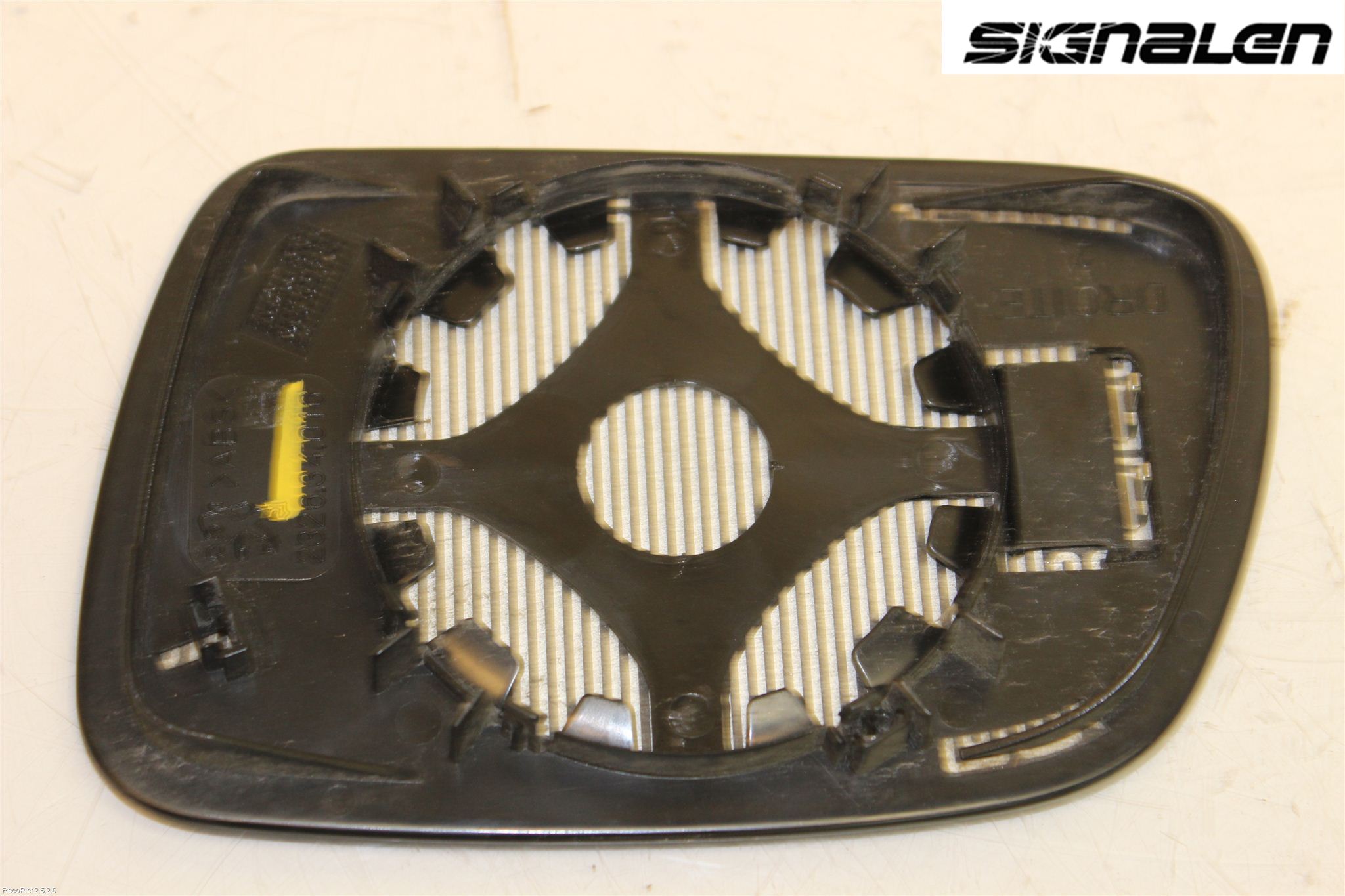 Peugeot 307     05-08 Spegelglas Hö