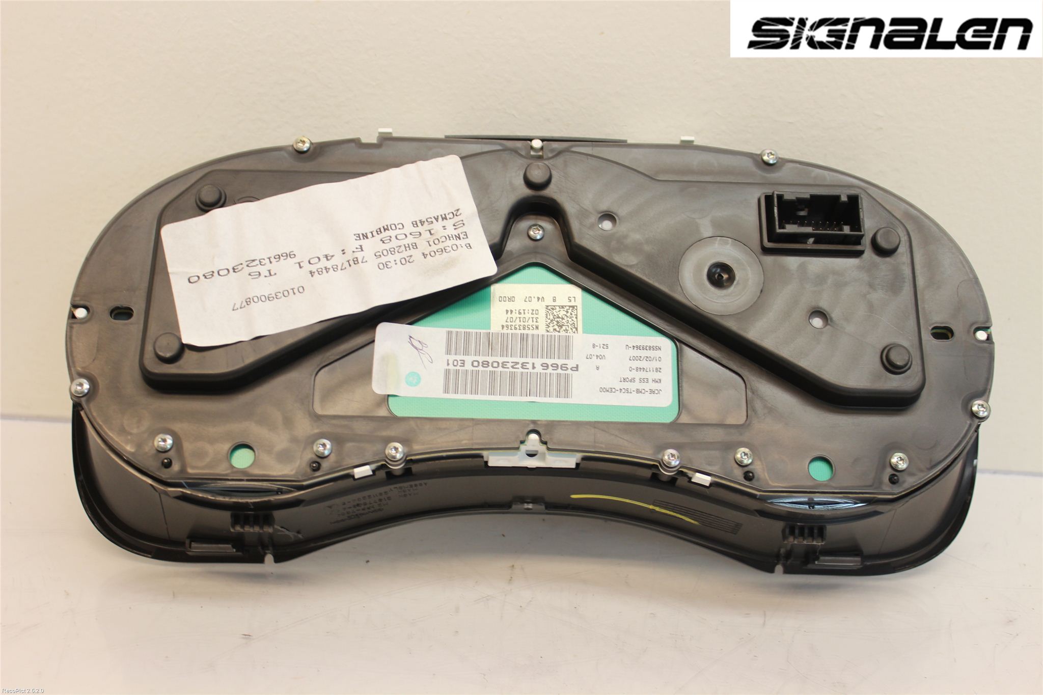 Peugeot 307     05-08 Instrument Komb