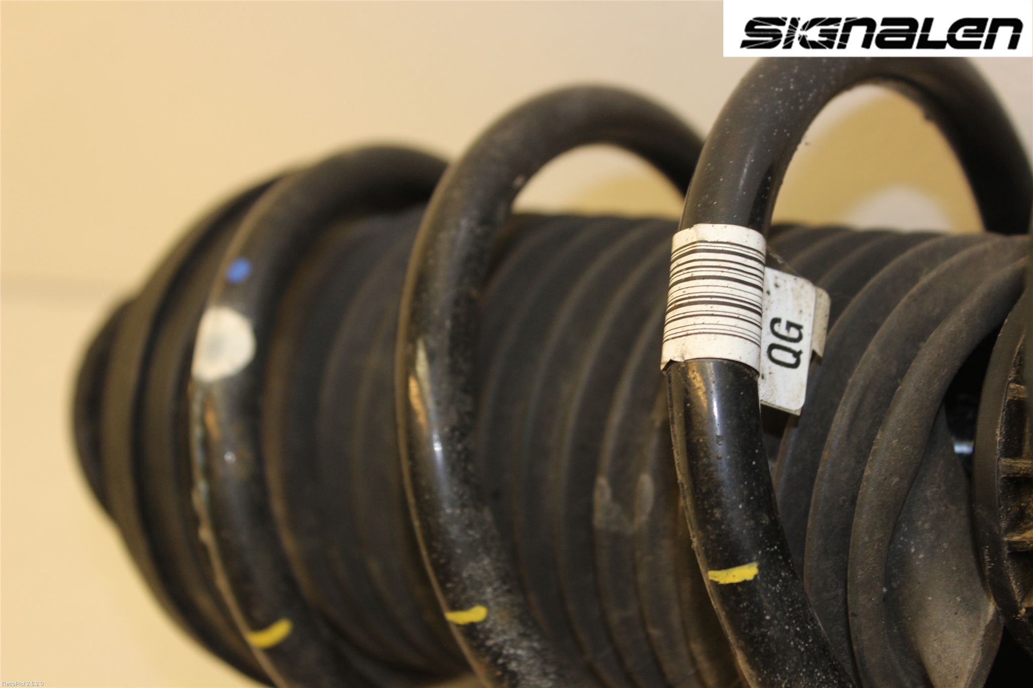 Opel CORSA D 07-14 Fjäderben Fram Höger