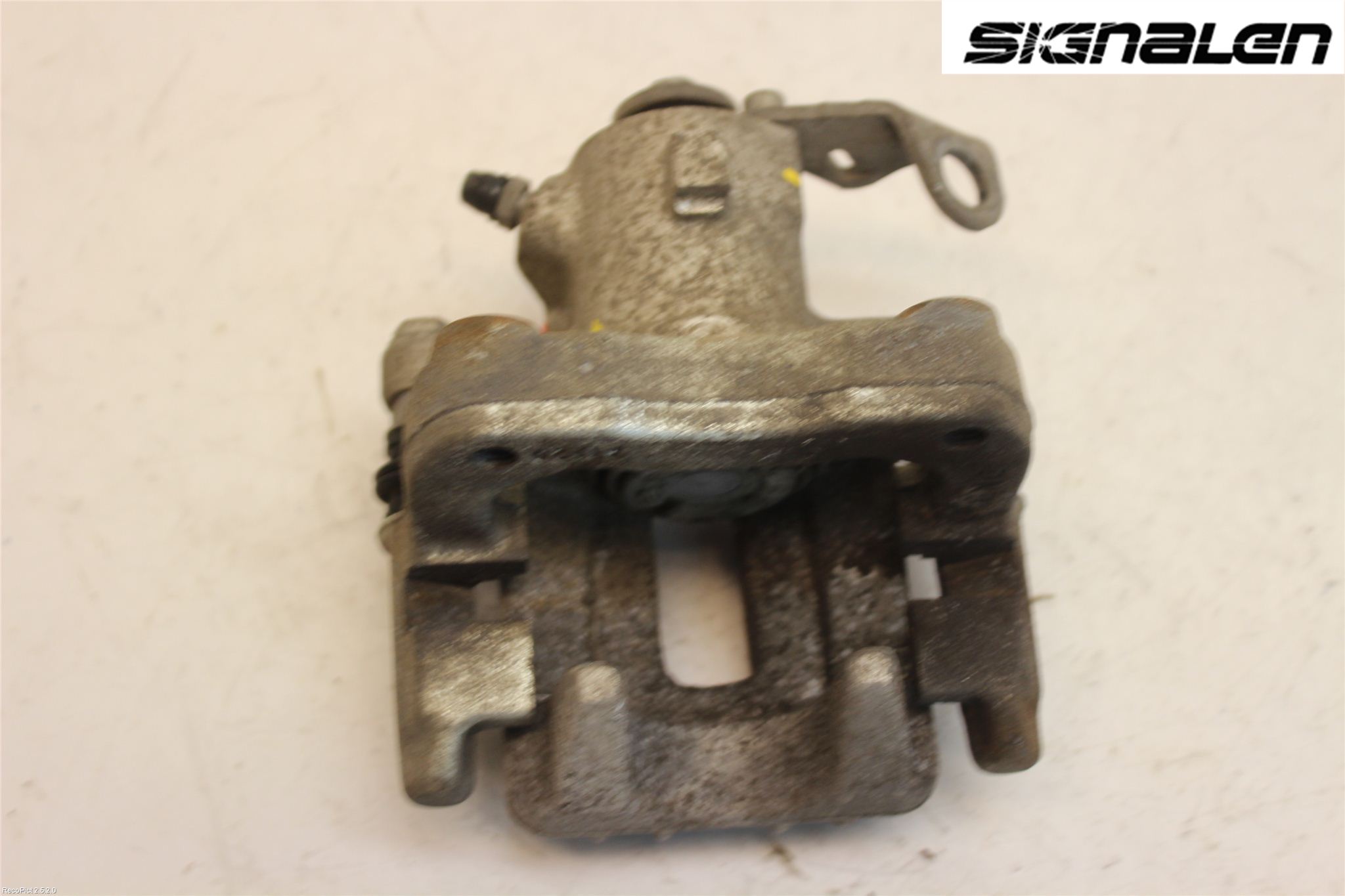 Skoda FABIA 07-14 Bromsok Bak Höger