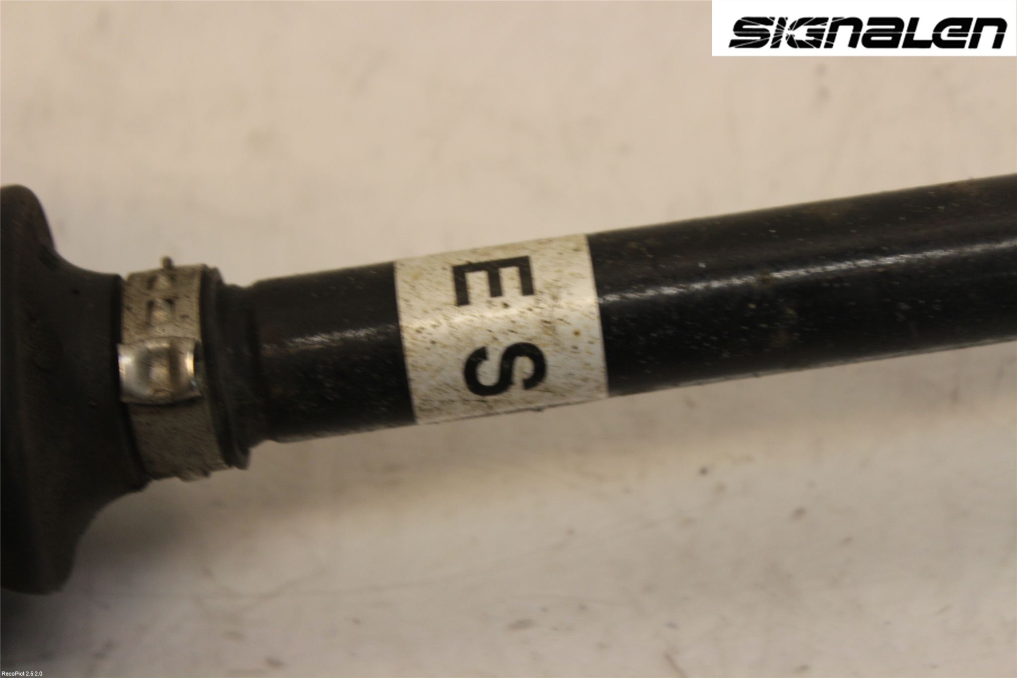 Opel CORSA D 07-14 Drivaxel Fram Vänster