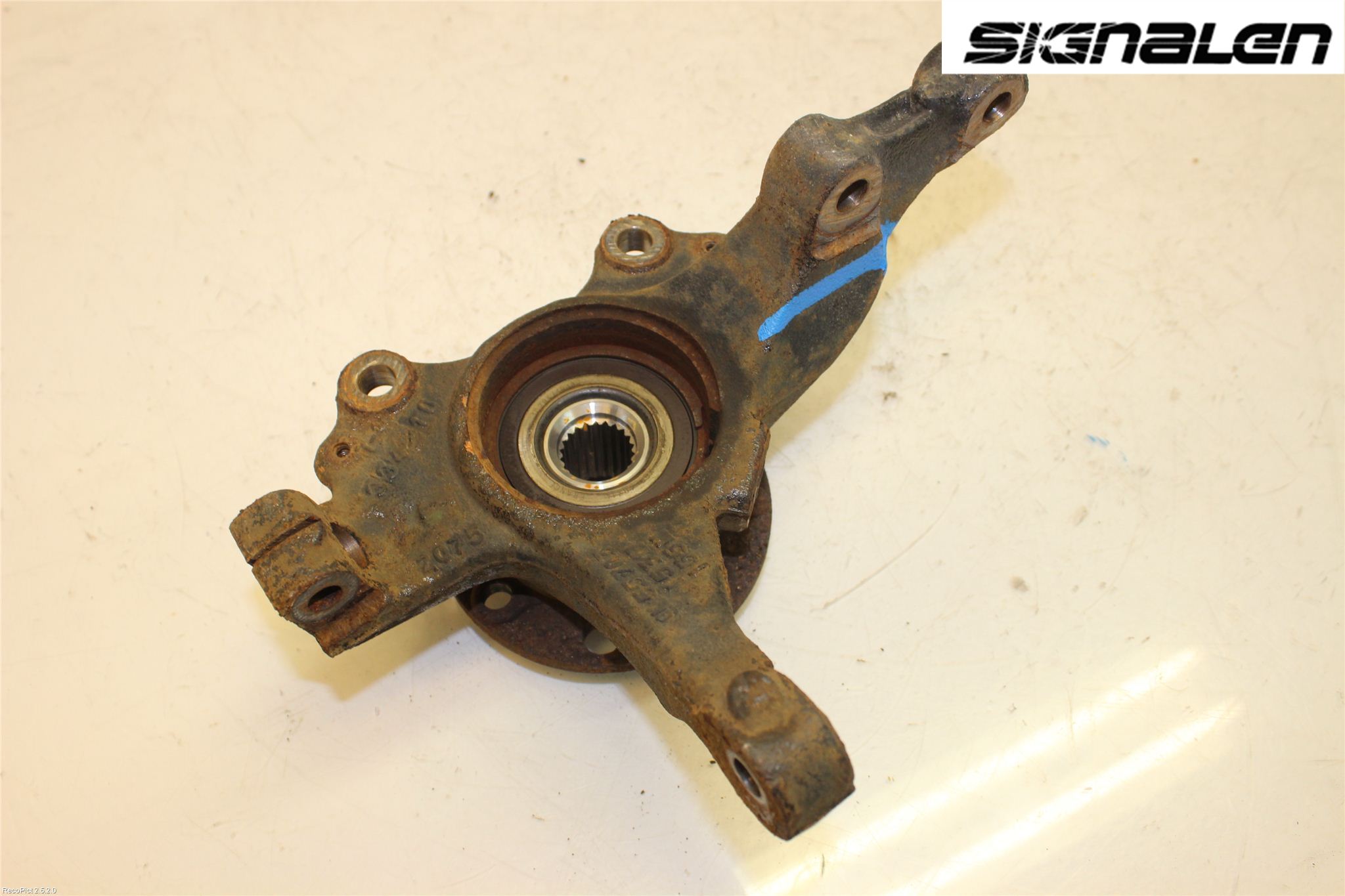 Opel CORSA D 07-14 Styrspindel Lagerhus Hö