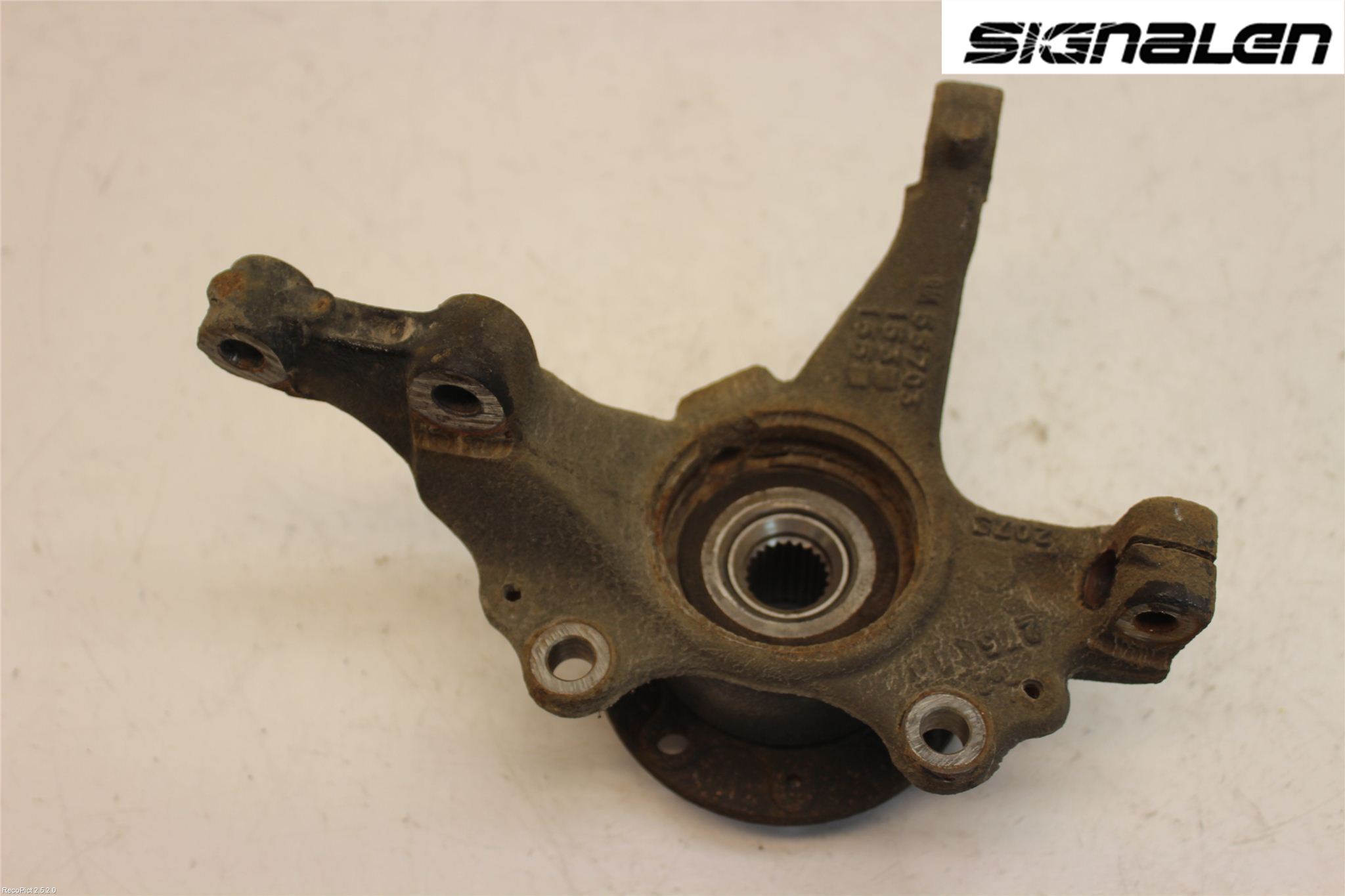 Opel CORSA D 07-14 Styrspindel Lagerhus Hö