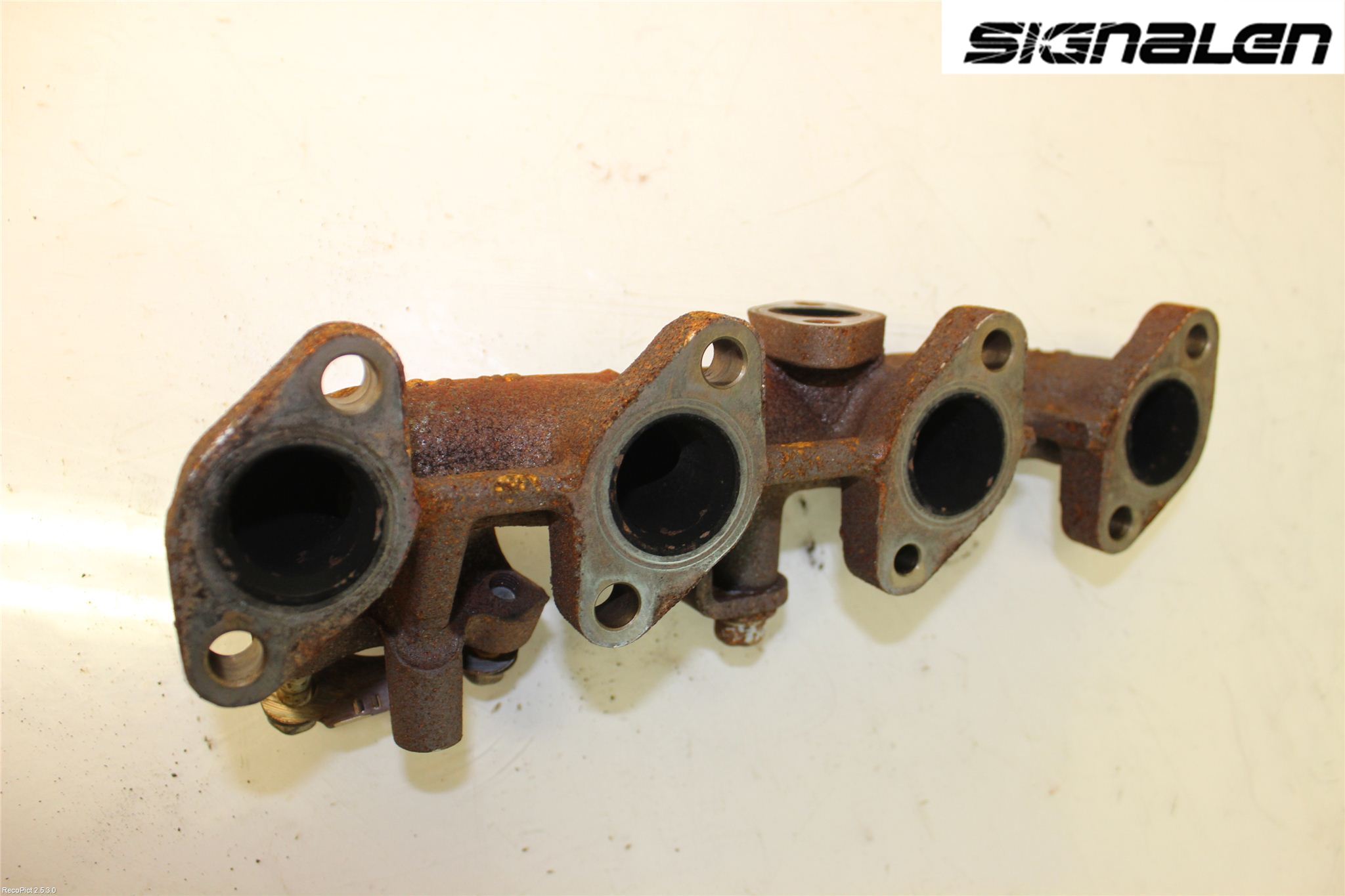 Kia CEED 06-12 Grenrör Avgas