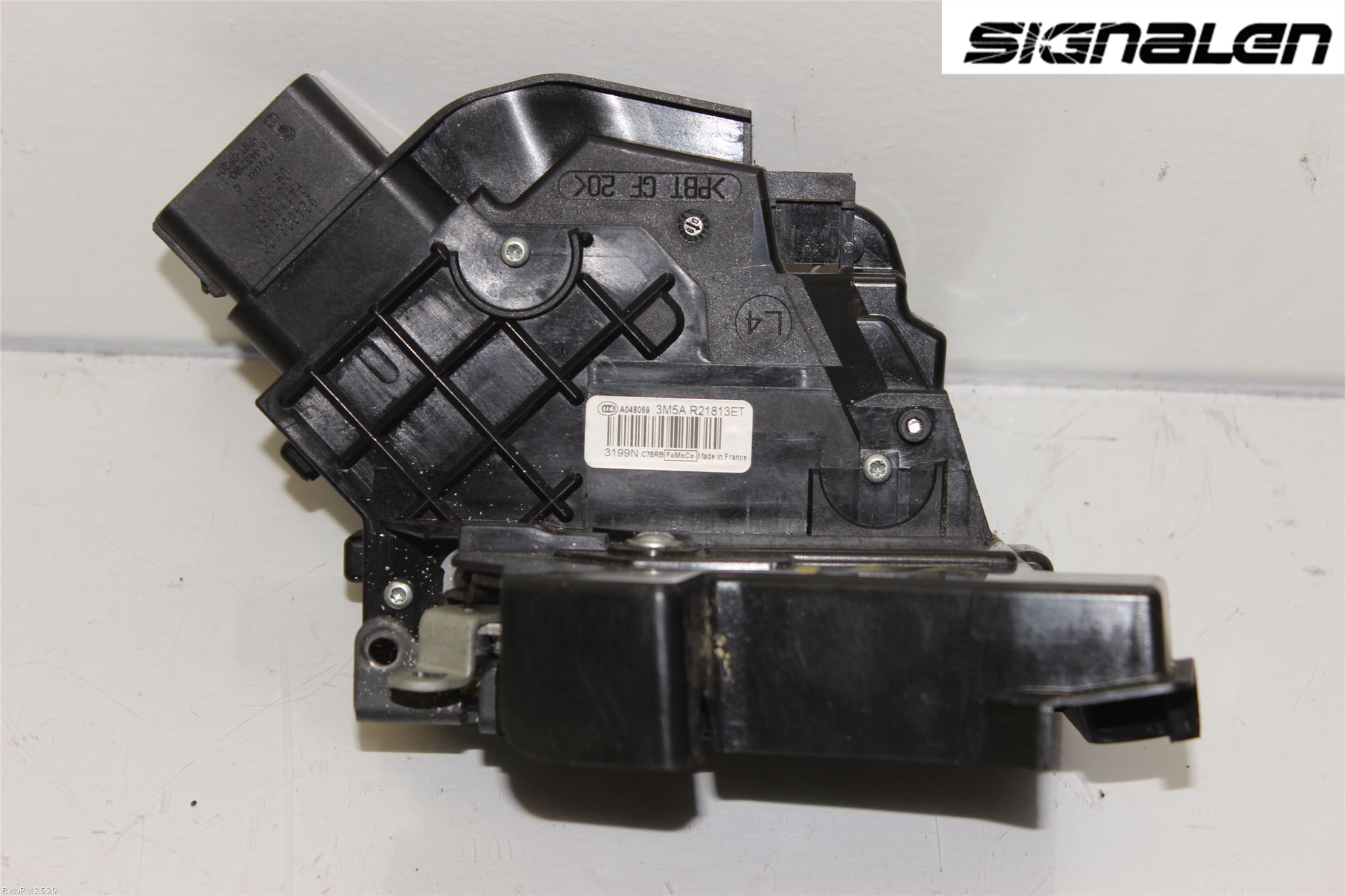 Ford FOCUS 08-11 Låskista-Dörrlås