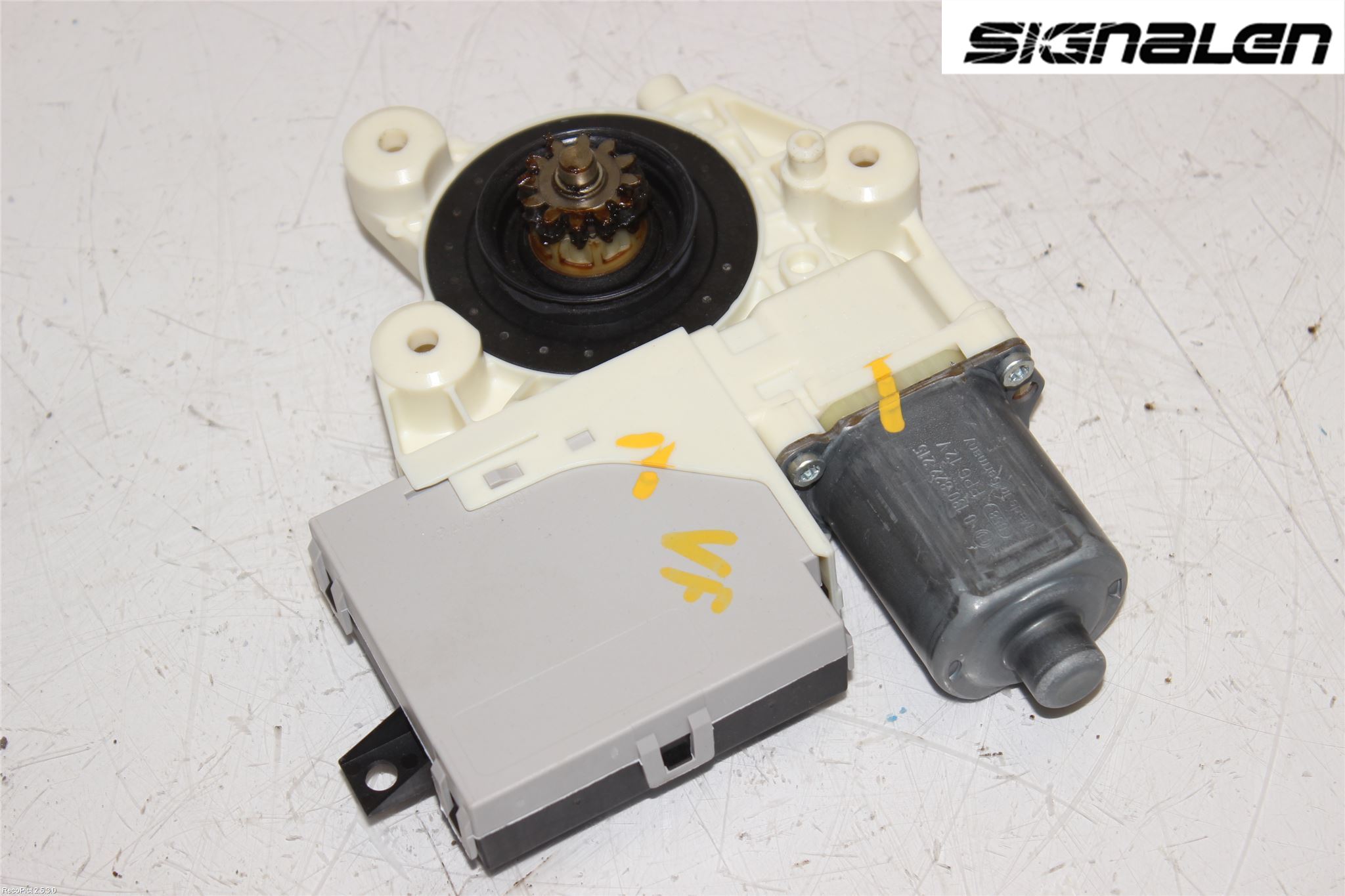 Ford FOCUS 08-11 Fönsterhissmotor