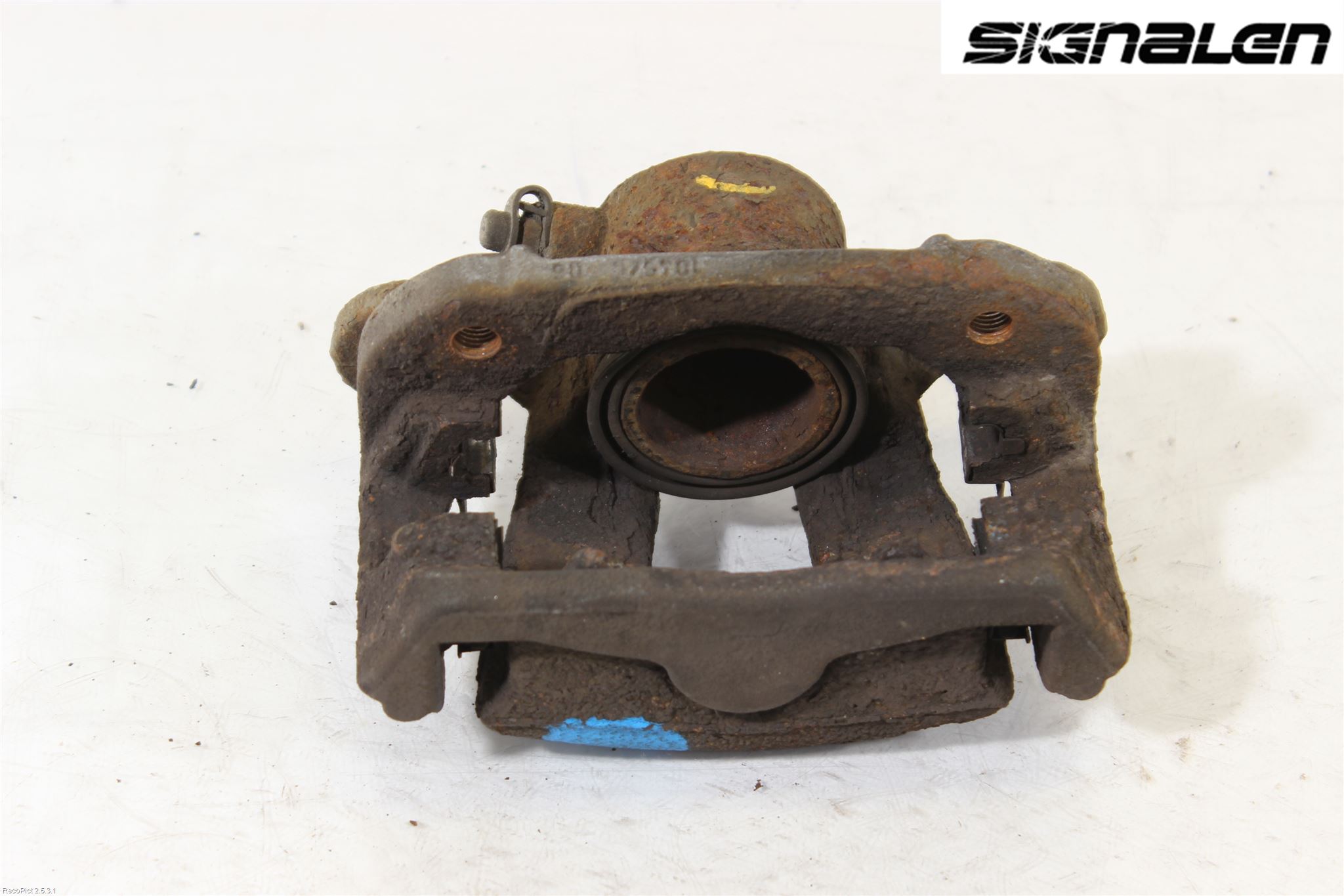 BMW 1 E87/81 5D/3D 03-11 Bromsok Fram Höger