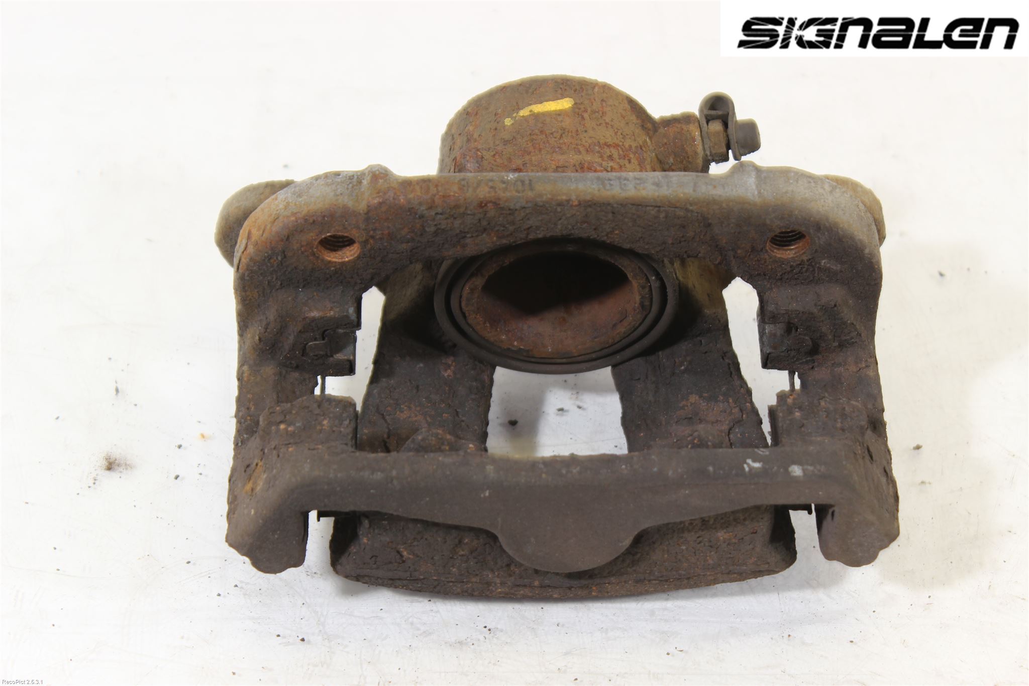 BMW 1 E87/81 5D/3D 03-11 Bromsok Fram Vänster