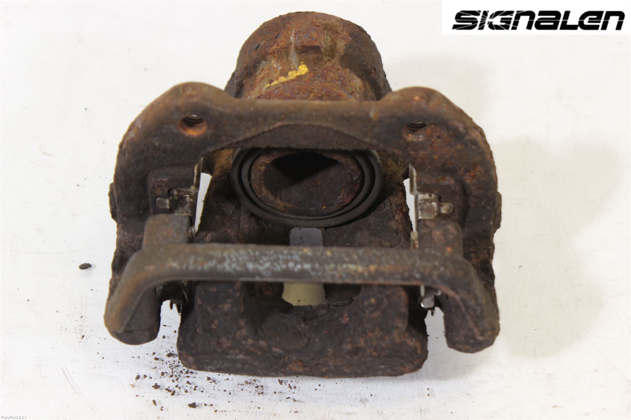 BMW 1 E87/81 5D/3D 03-11 Bromsok Bak Vänster