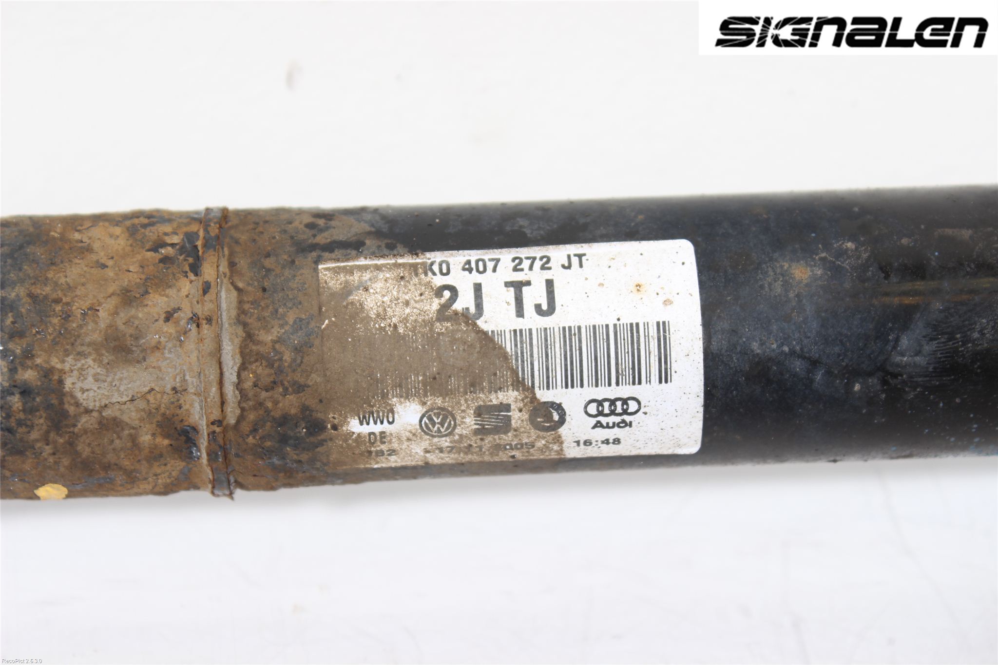 Volkswagen VW GOLF V 04-09 Drivaxel Fram Höger
