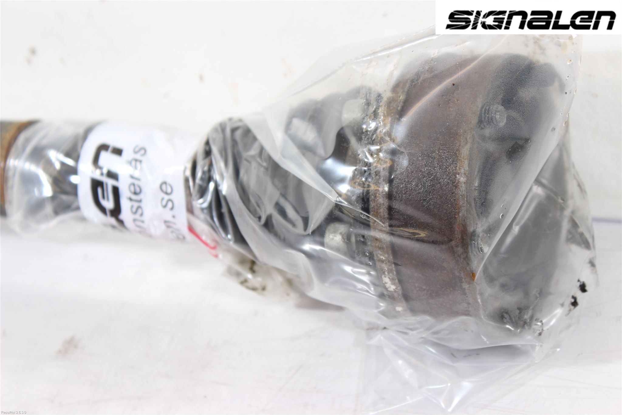 Volkswagen VW GOLF V 04-09 Drivaxel Fram Höger