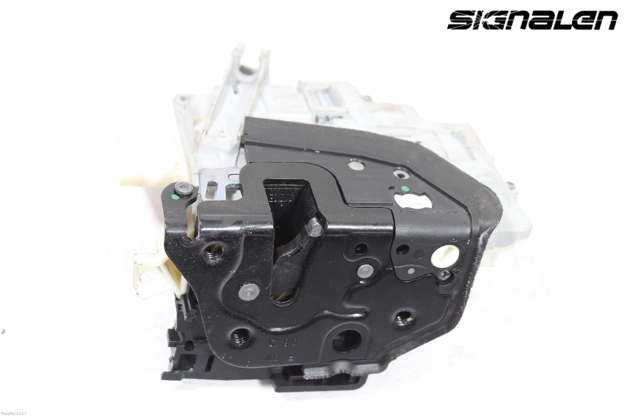 Volkswagen VW PASSAT 11-14 Låskista-Dörrlås