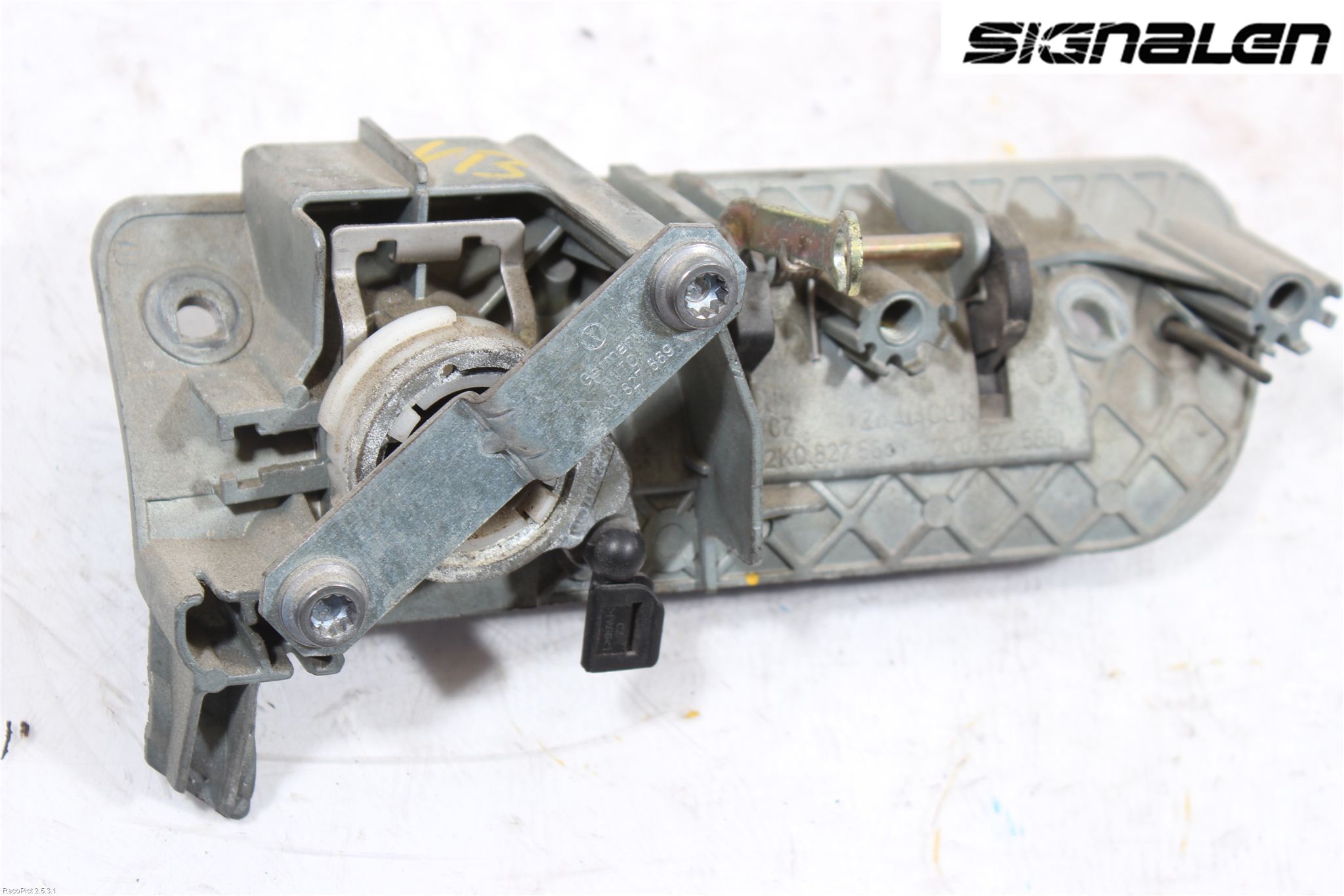 Volkswagen VW CADDY      04-10 Bakluckehandtag