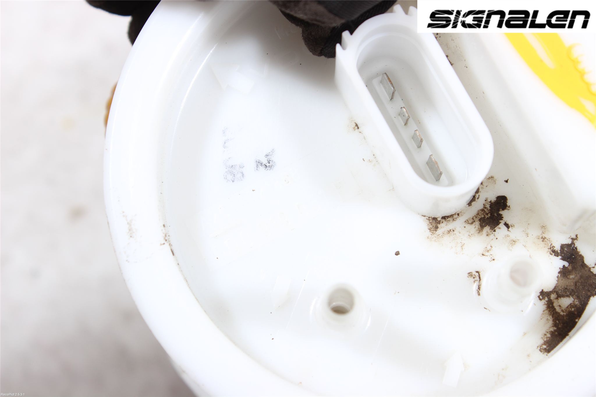 Skoda FABIA 07-14 Bränslepump El